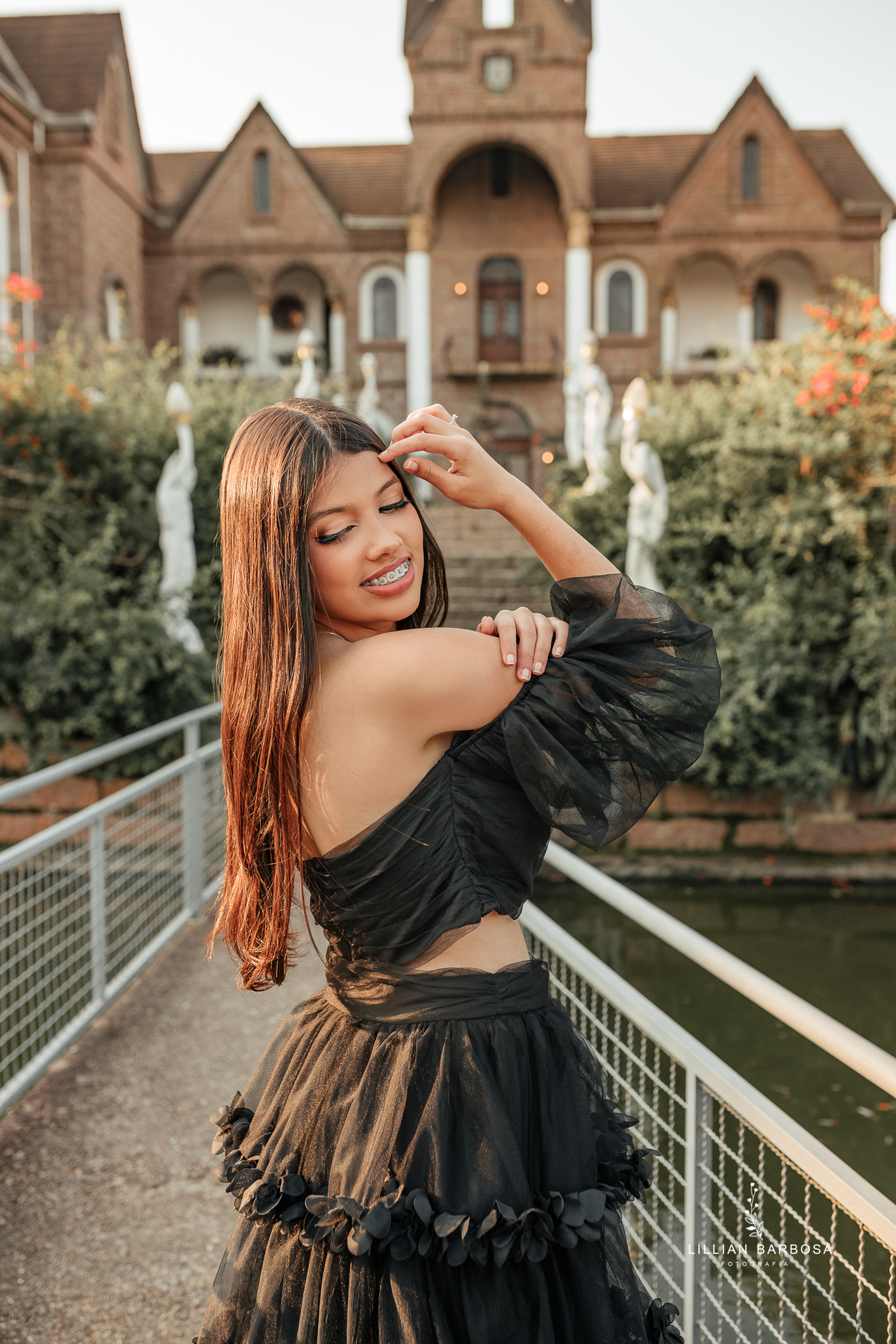ensaio-de-quinze-anos-no-castelo-beldevere-ensaio-em-treze-de-maio-santa-catarina-lillian-barbosa-fotografia--de-treze-de-maio-fotografa-de-lauro-muller-