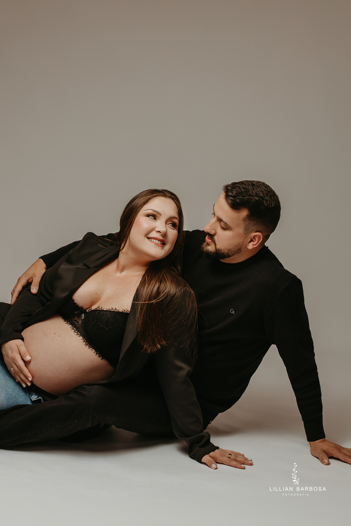 ensaio-de-gestanrte-no-estudio-da-lillian-barbosa-catarina-lillian-barbosa-fotografia-fotografa-de-lauro-muller-