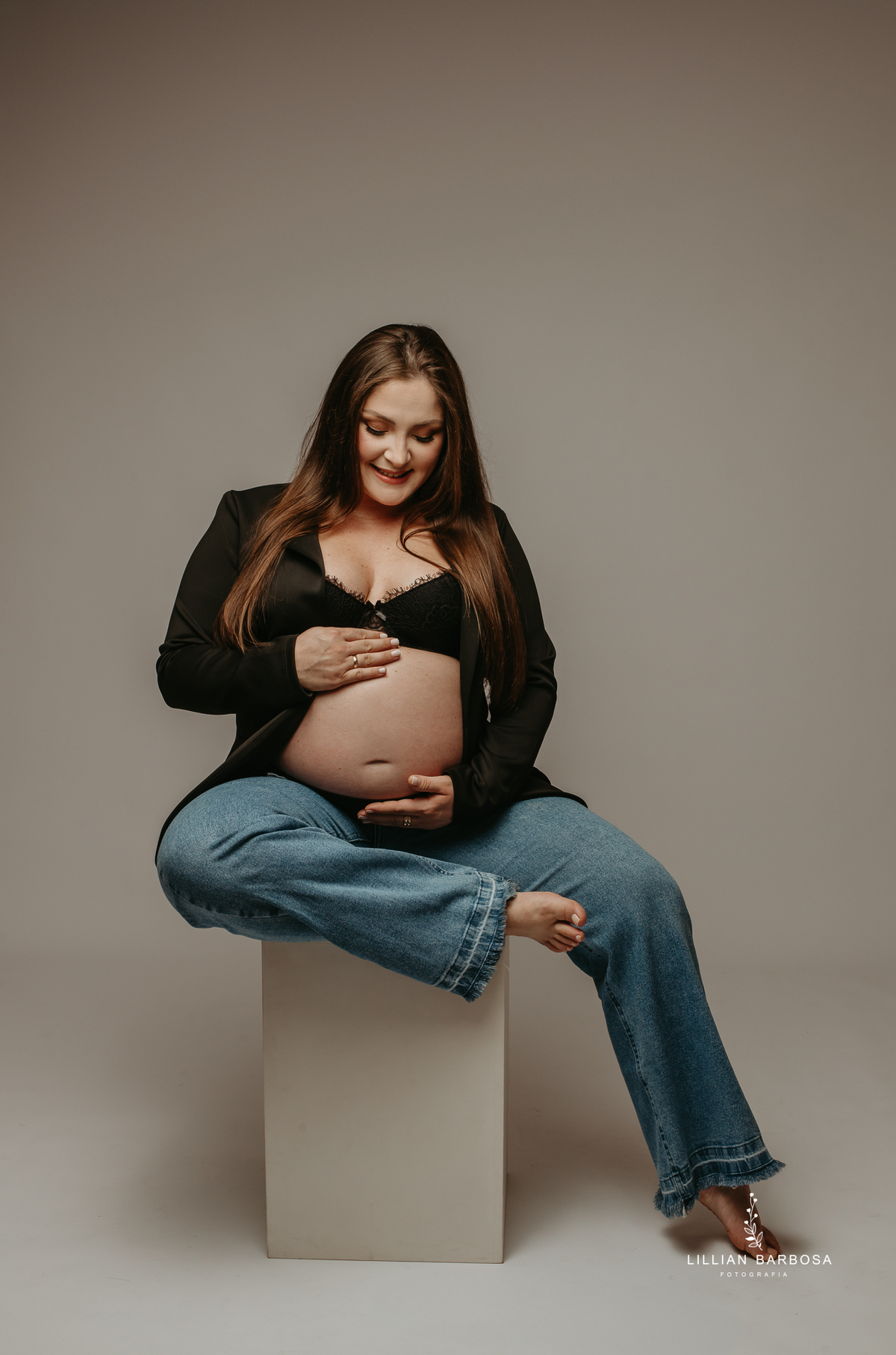 ensaio-de-gestanrte-no-estudio-da-lillian-barbosa-catarina-lillian-barbosa-fotografia-fotografa-de-lauro-muller-