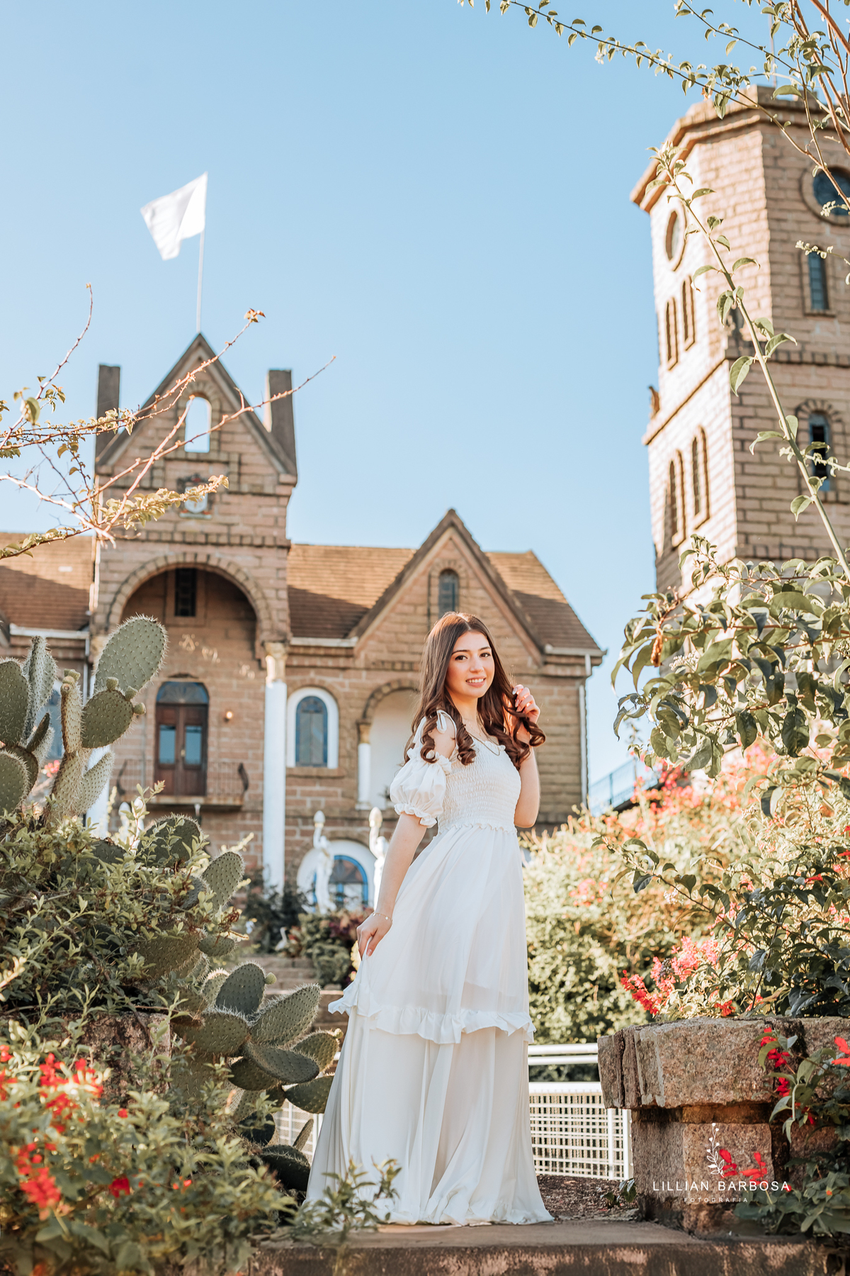 ensaio-de-quinze-anos-no-castelo-beldevere-ensaio-em-treze-de-maio-santa-catarina-lillian-barbosa-fotografia--de-treze-de-maio-fotografa-de-lauro-muller- 