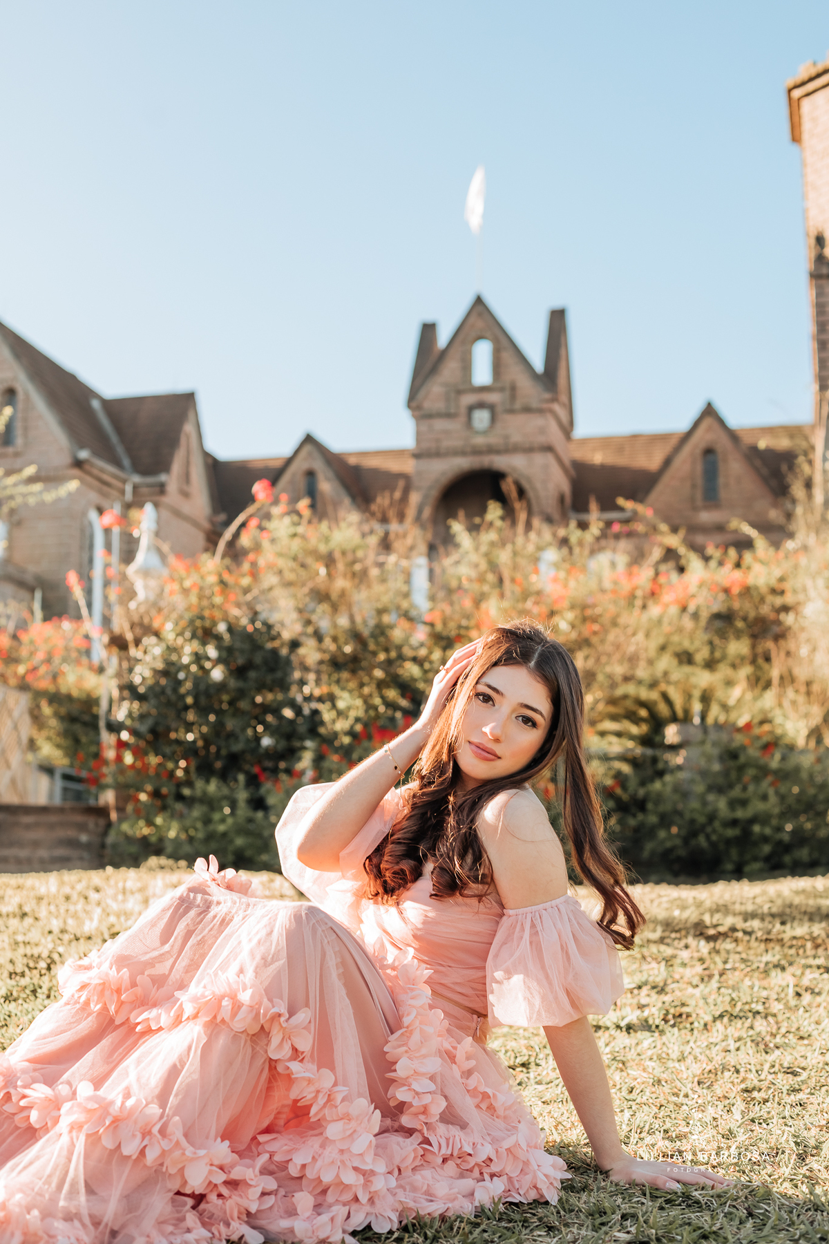 ensaio-de-quinze-anos-no-castelo-beldevere-ensaio-em-treze-de-maio-santa-catarina-lillian-barbosa-fotografia--de-treze-de-maio-fotografa-de-lauro-muller- 