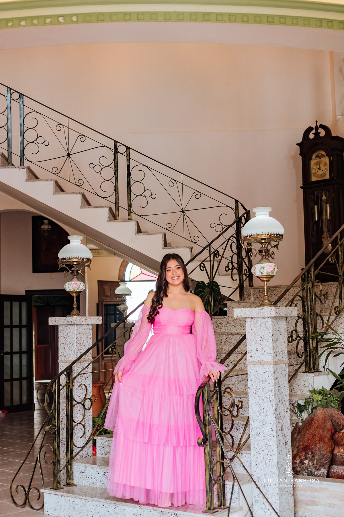 ensaio-de-quinze-anos-no-castelo-beldevere-ensaio-em-treze-de-maio-santa-catarina-lillian-barbosa-fotografia--de-treze-de-maio-fotografa-de-lauro-muller-