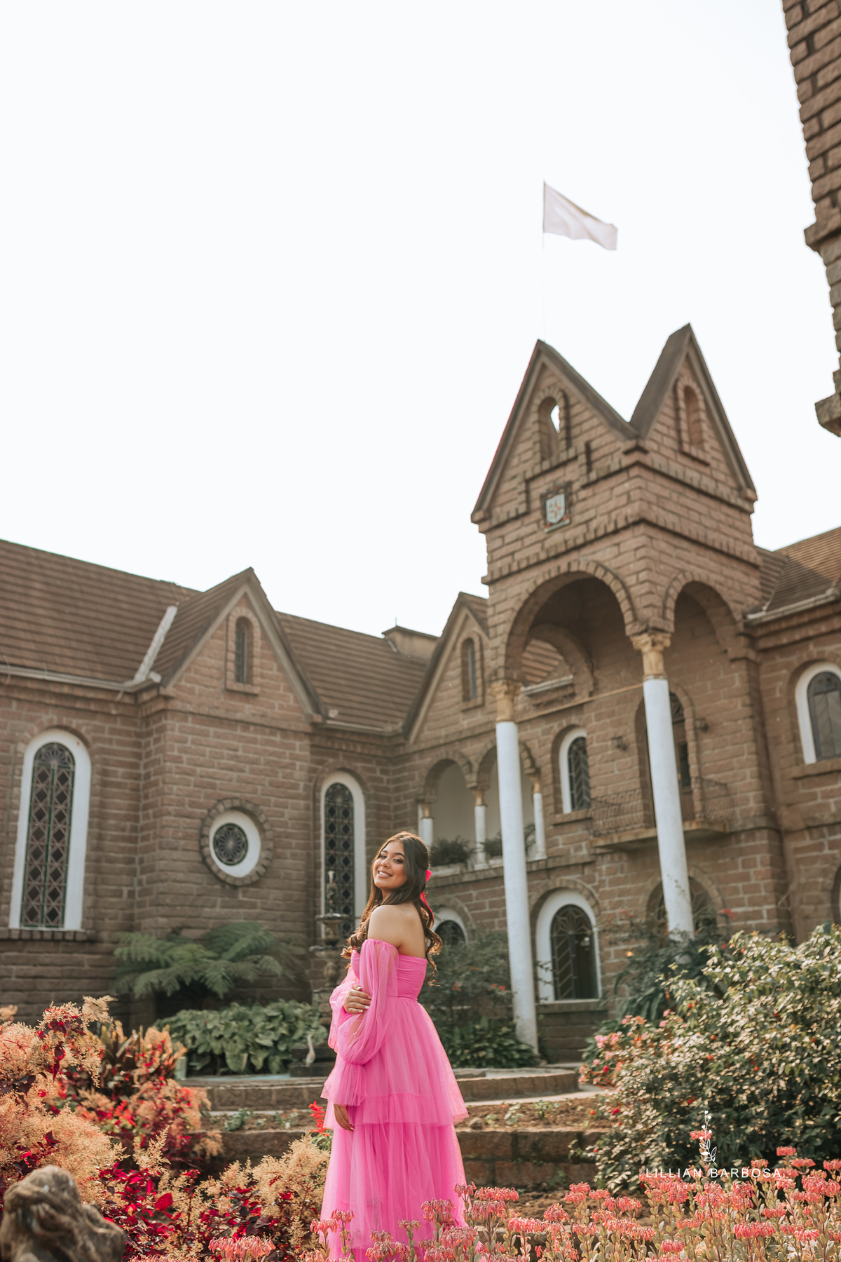 ensaio-de-quinze-anos-no-castelo-beldevere-ensaio-em-treze-de-maio-santa-catarina-lillian-barbosa-fotografia--de-treze-de-maio-fotografa-de-lauro-muller-