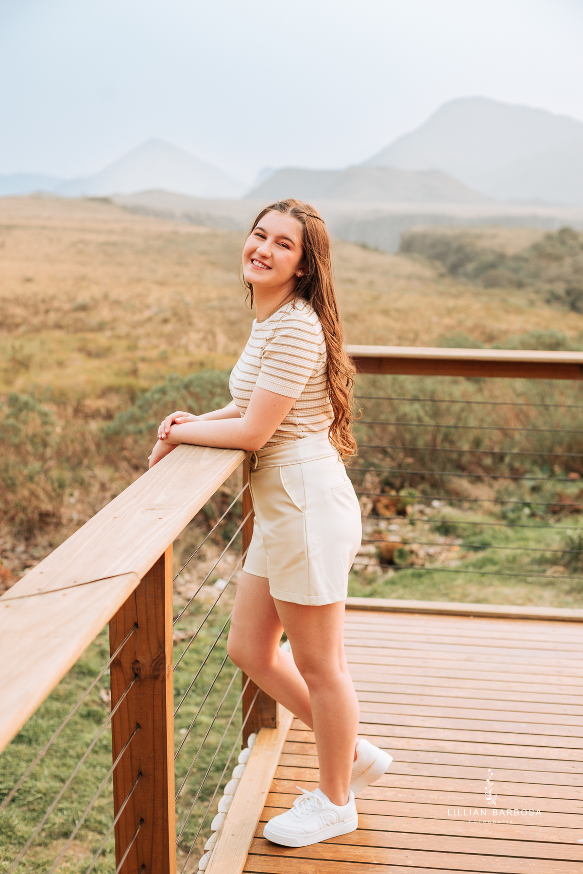 ensaio-de-quinze-anos-no-serra-do-corvo-branco-santa-catarina-lillian-barbosa-fotografia--de-serra-do-rio-do-rastro-fotografa-de-lauro-muller