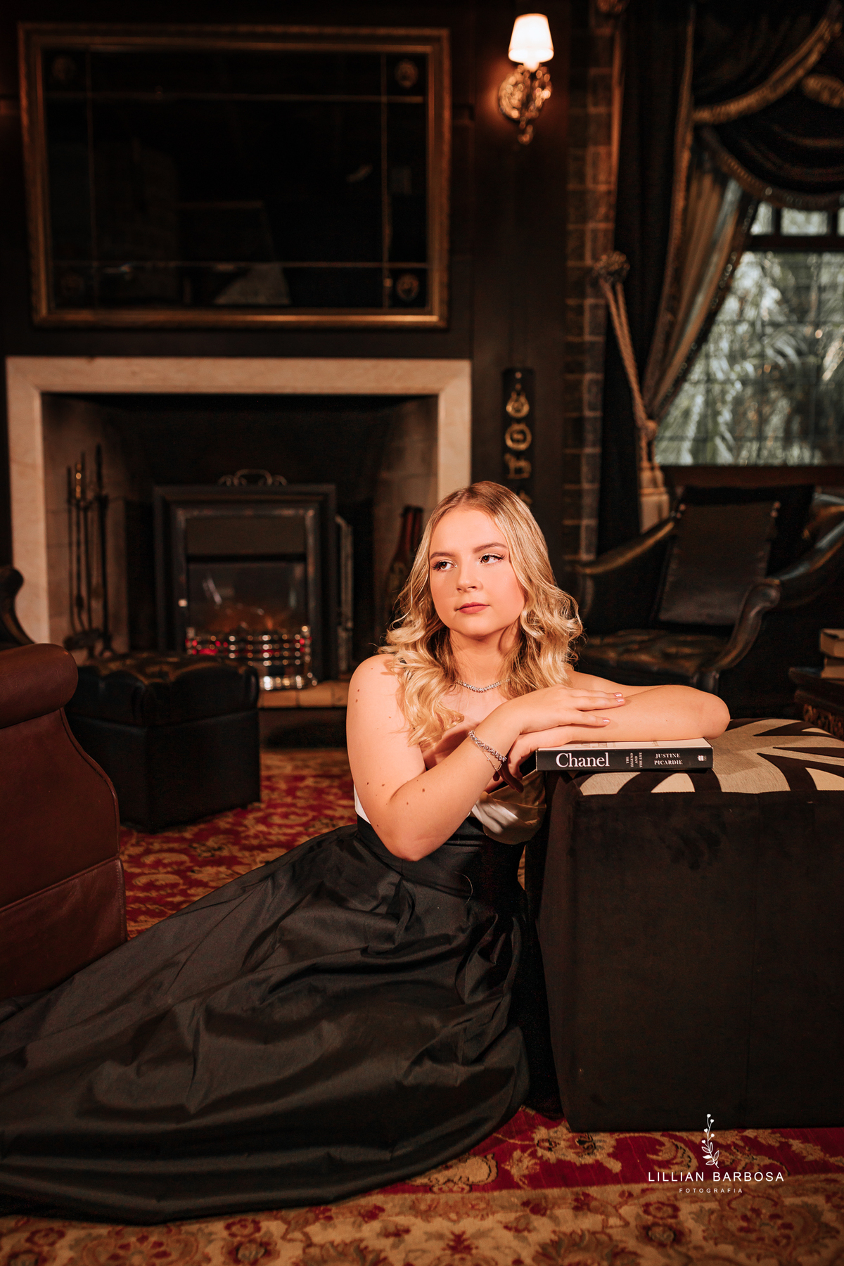 ensaio-de-quinze-anos-no-castelo-britanico-santa-catarina-lillian-barbosa-fotografia--de-serra-do-rio-do-rastro-fotografa-de-lauro-muller-