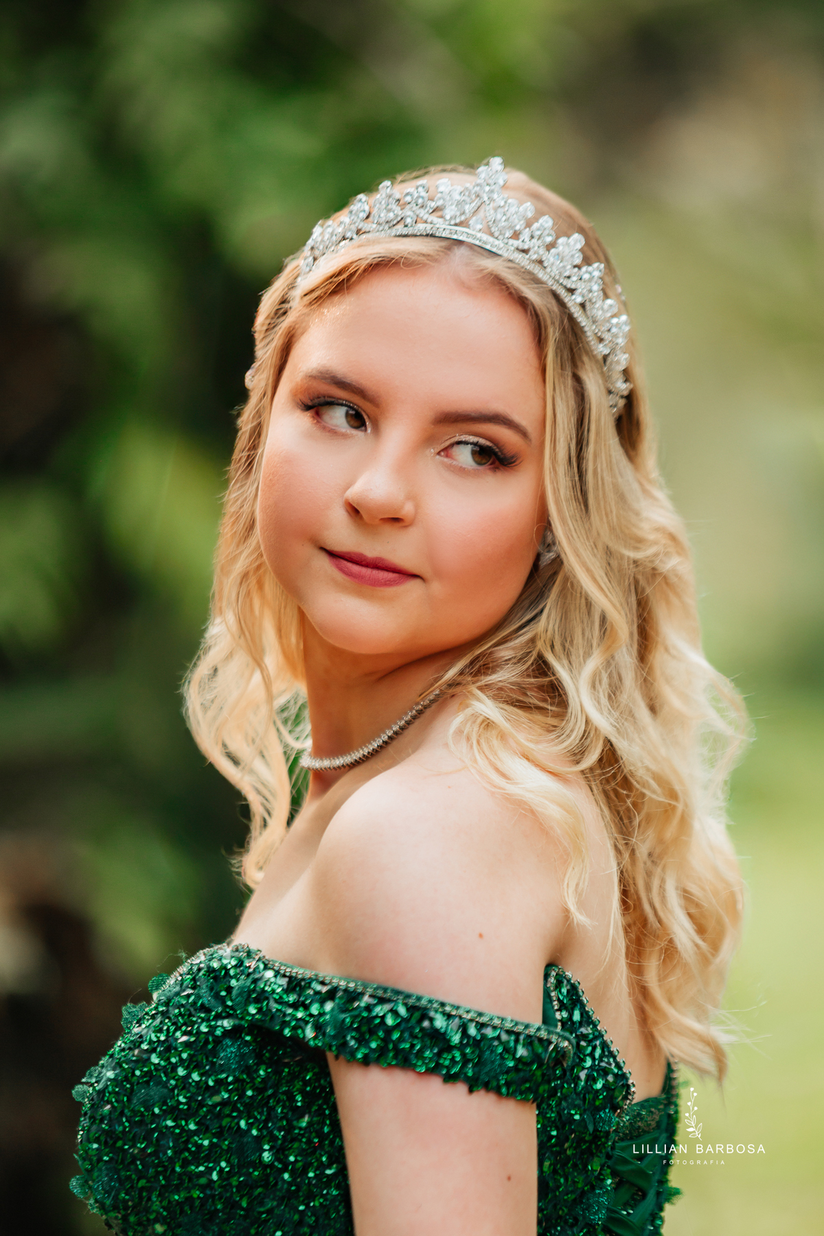 ensaio-de-quinze-anos-no-castelo-britanico-santa-catarina-lillian-barbosa-fotografia--de-serra-do-rio-do-rastro-fotografa-de-lauro-muller-