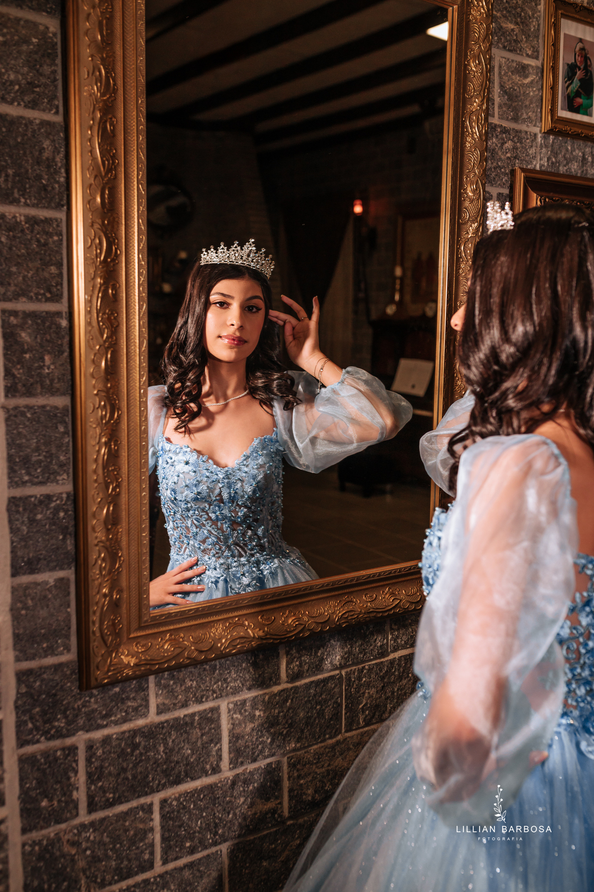 ensaio-de-quinze-anos-no-castelo-britanico-santa-catarina-lillian-barbosa-fotografia--de-serra-do-rio-do-rastro-fotografa-de-lauro-muller-