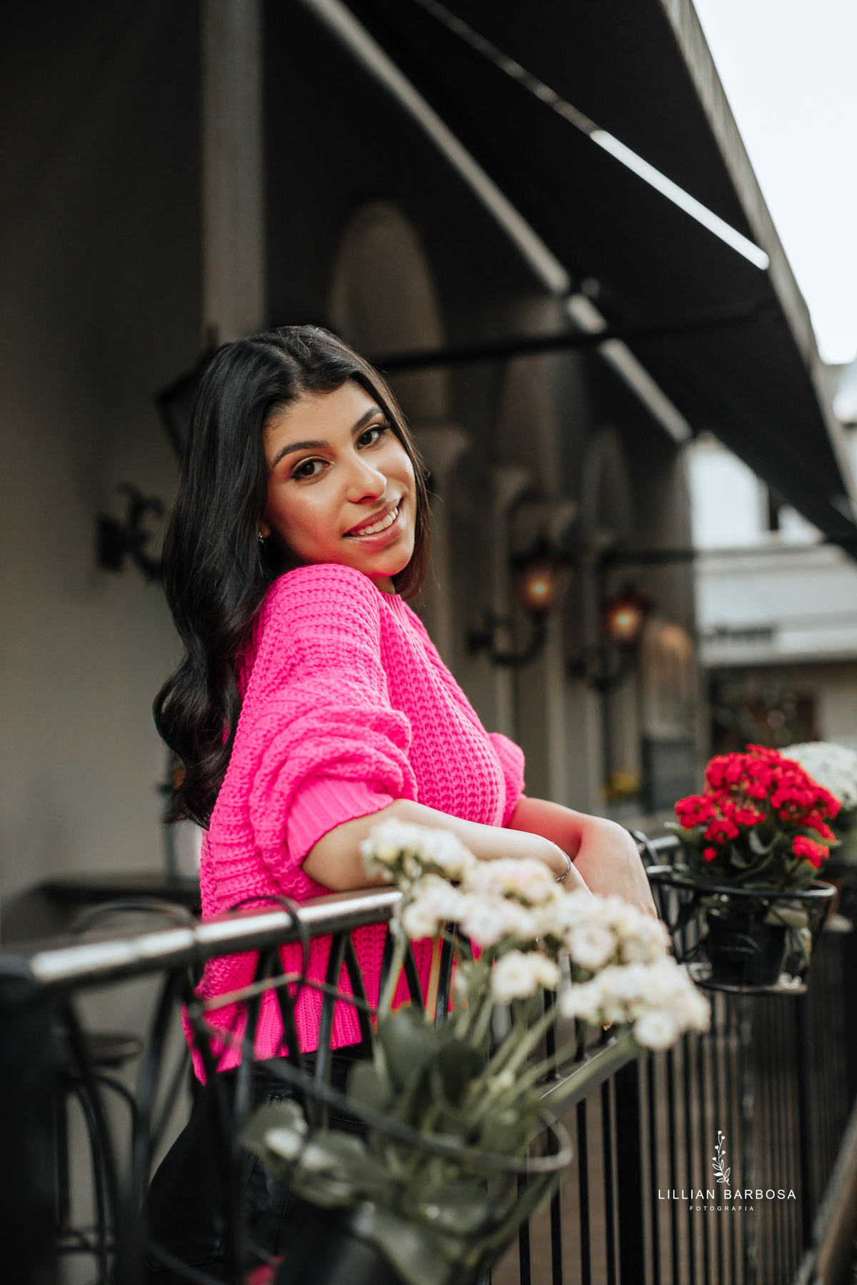 ensaio-de-quinze-anos-no-castelo-britanico-santa-catarina-lillian-barbosa-fotografia--de-serra-do-rio-do-rastro-fotografa-de-lauro-muller-