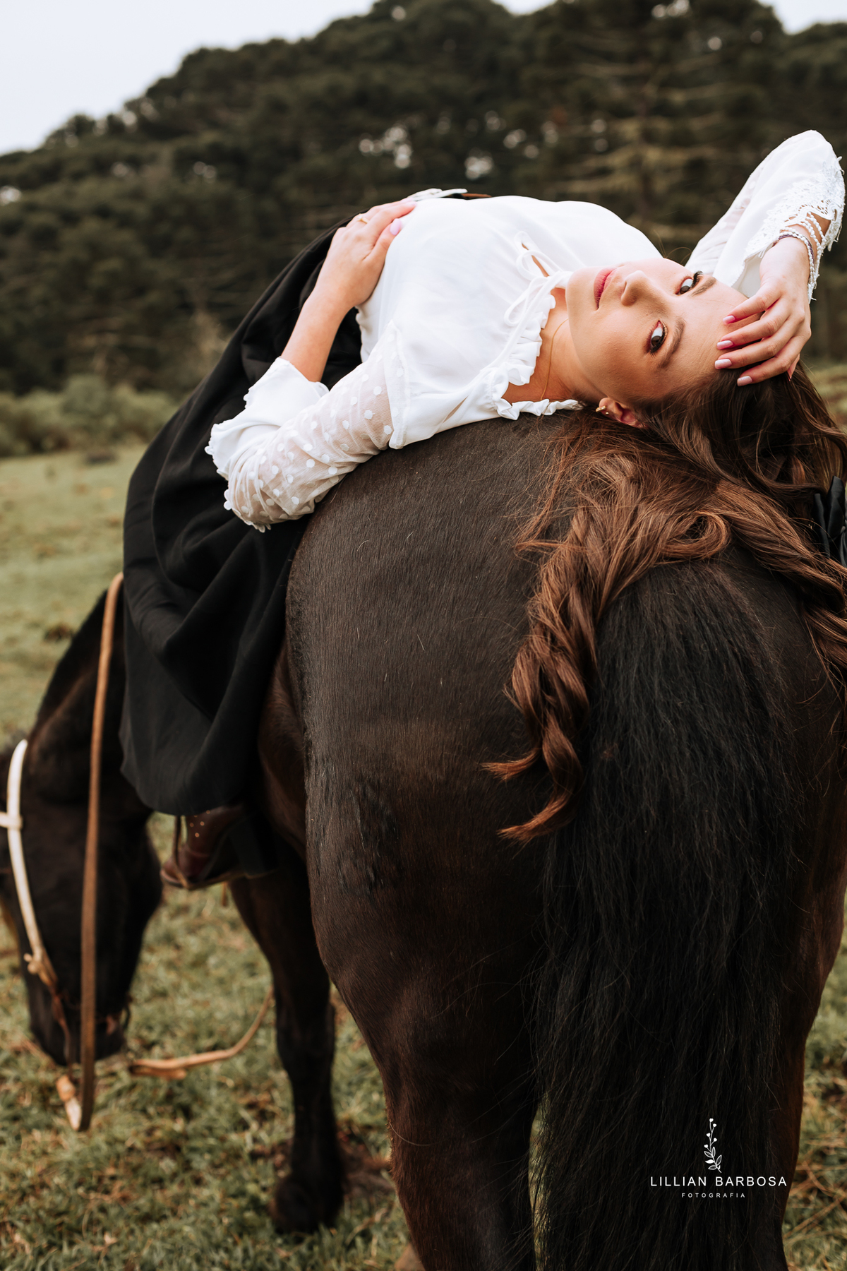 ensaio-de-casal-em-serra-do-rio-rastro-fotografa-de-serra-d-rio-rastro-fotografa-de-lauro-muller-
