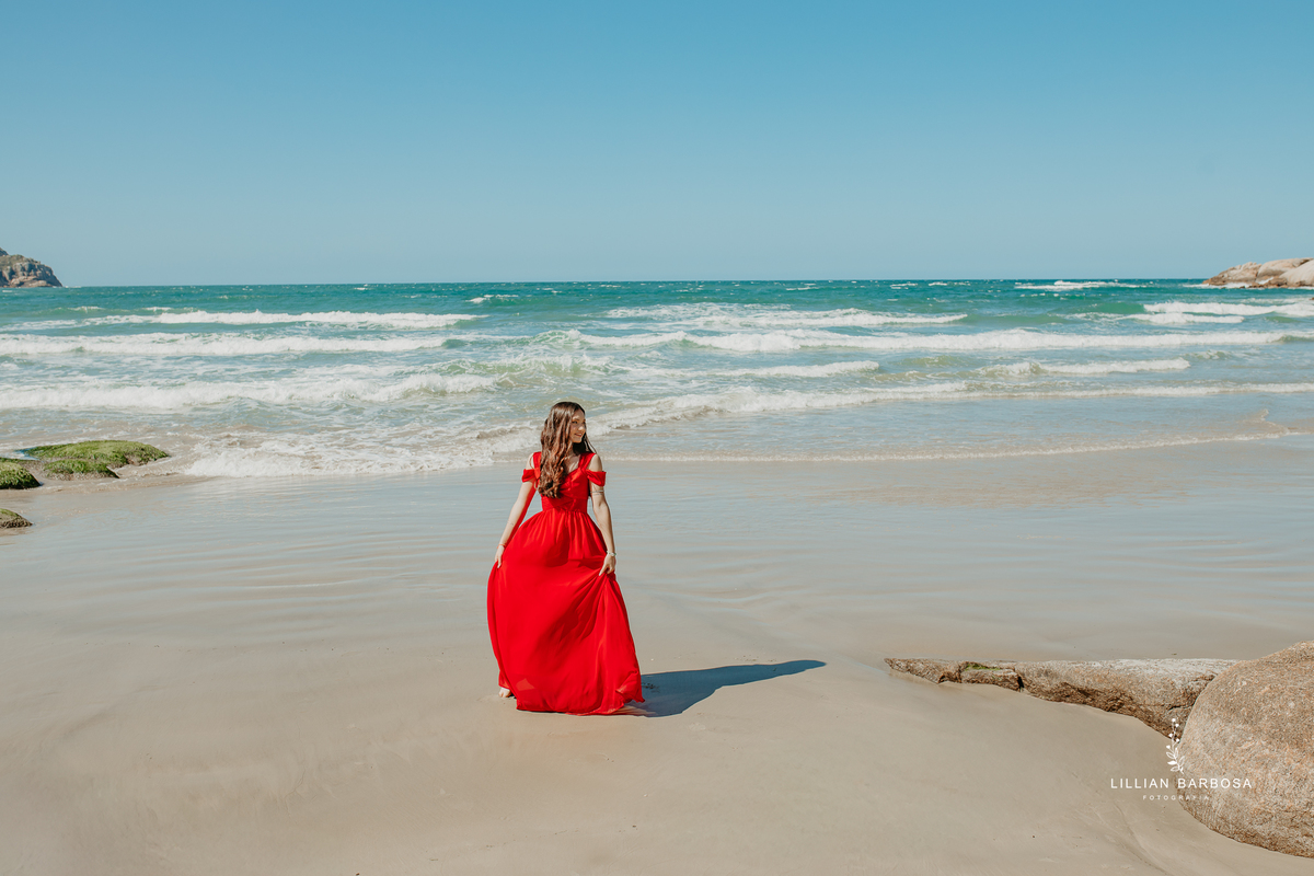 ensaio-de-quinze-anos-na-praia-santa-catarina-lillian-barbosa-fotografia-de-praia-do-rosa-fotografa-de-lauro-muller-