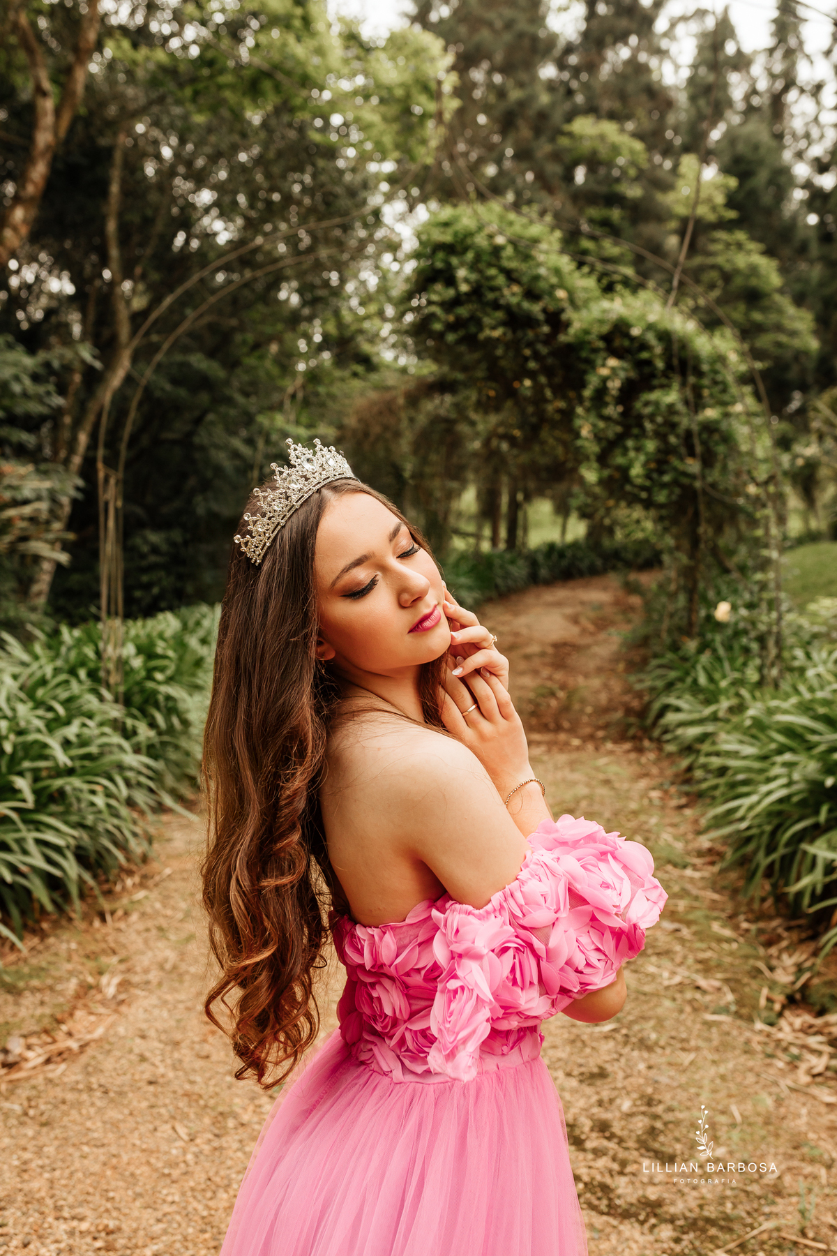 Ensaio-de-quinze-anos-castelo-belvedere-santa-catarina-lillian-barbosa-fotografia--de-treze-de-maio-fotografa-de-lauro-muller-