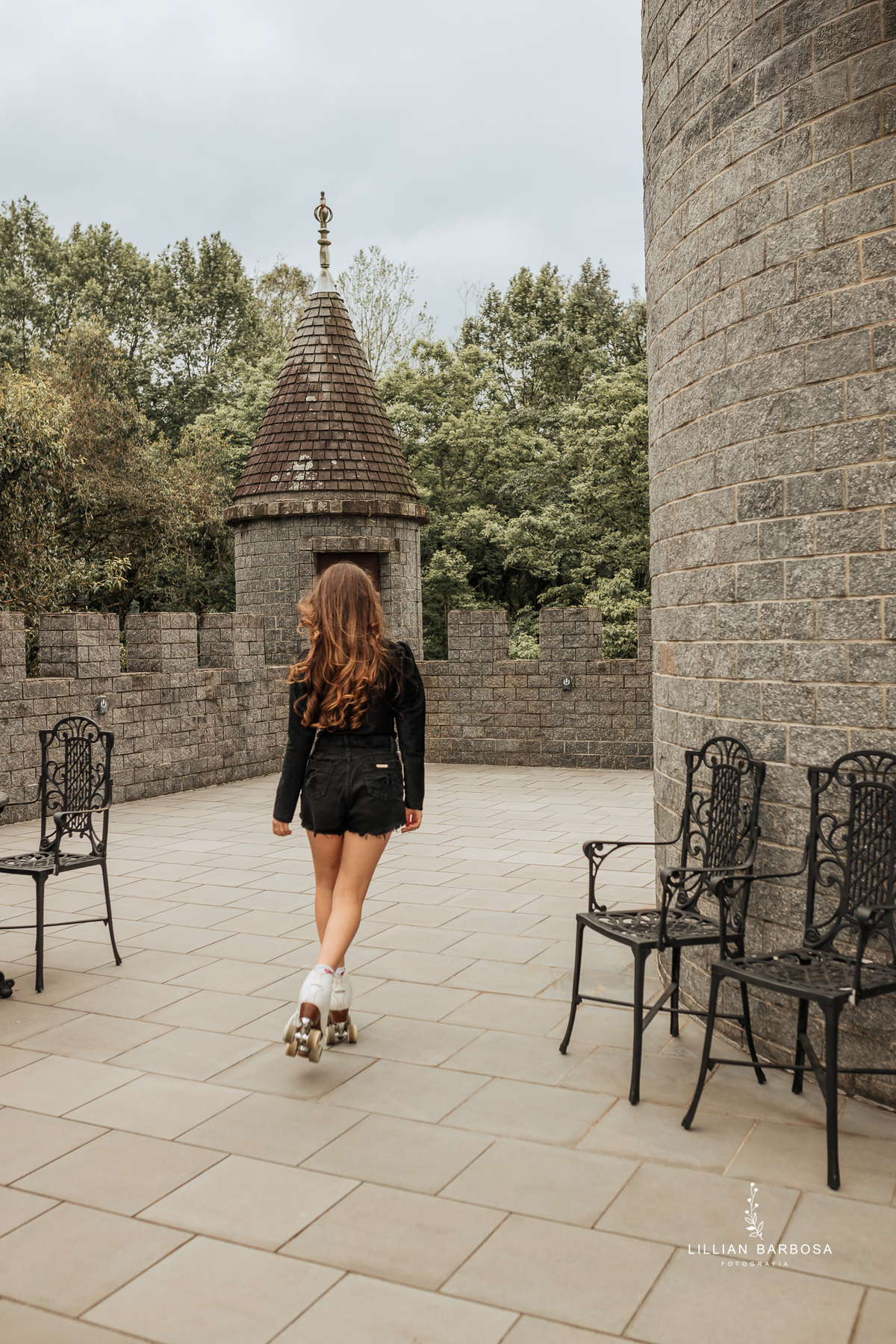 Ensaio-de-quinze-anos-castelo-belvedere-santa-catarina-lillian-barbosa-fotografia--de-treze-de-maio-fotografa-de-lauro-muller-