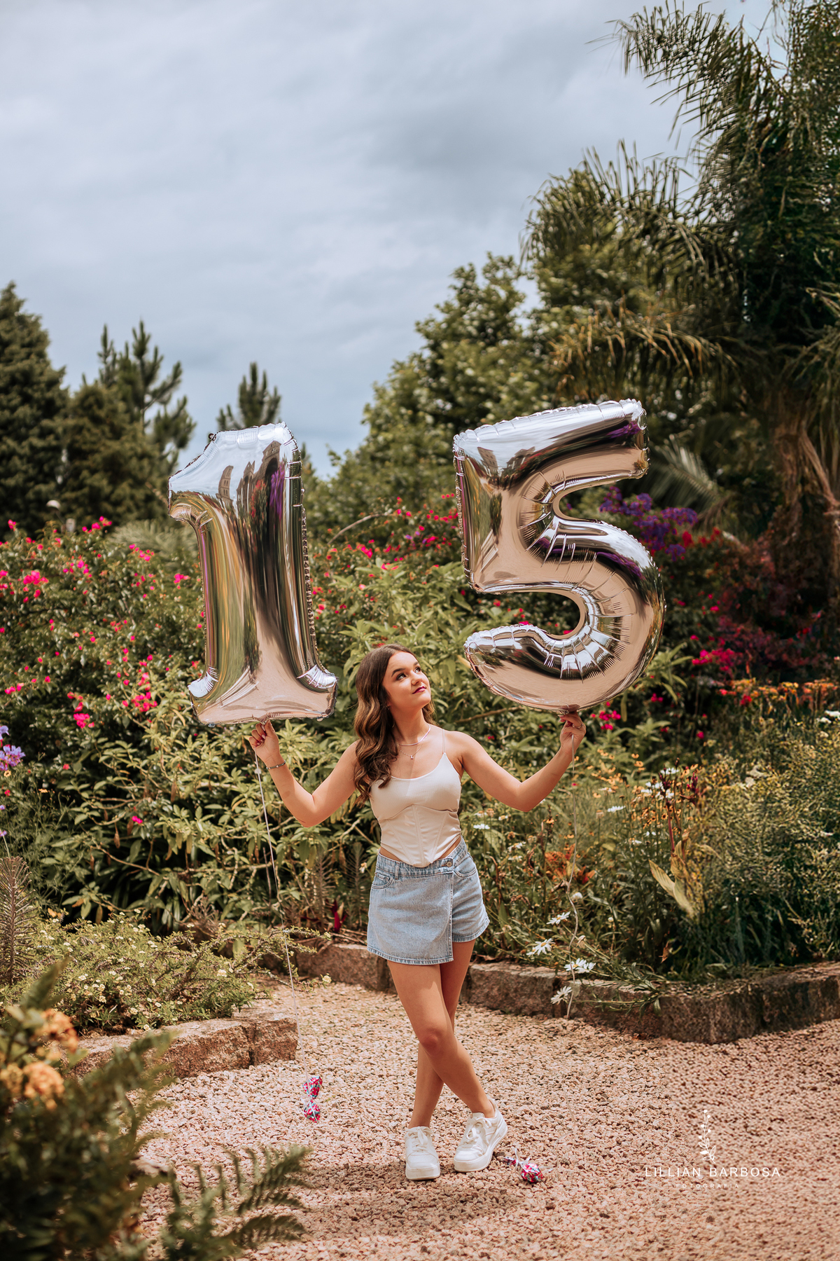 Ensaio-de-quinze-anos-ensaio-no-castelo-belvedere-saneio-treze-de-maio-santa-catarina-lillian-barbosa-fotografa-de-lauro-muller-