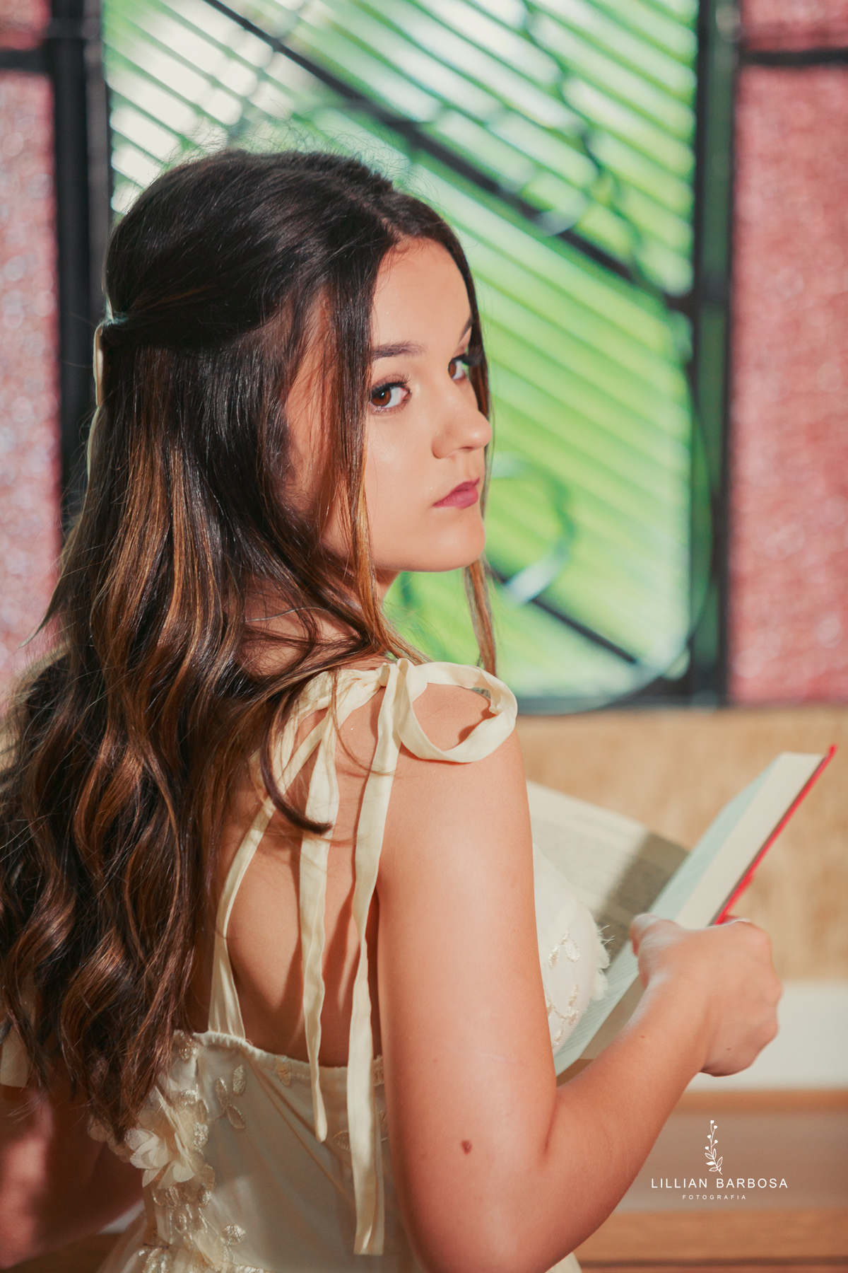 Ensaio-de-quinze-anos-ensaio-no-castelo-belvedere-saneio-treze-de-maio-santa-catarina-lillian-barbosa-fotografa-de-lauro-muller-