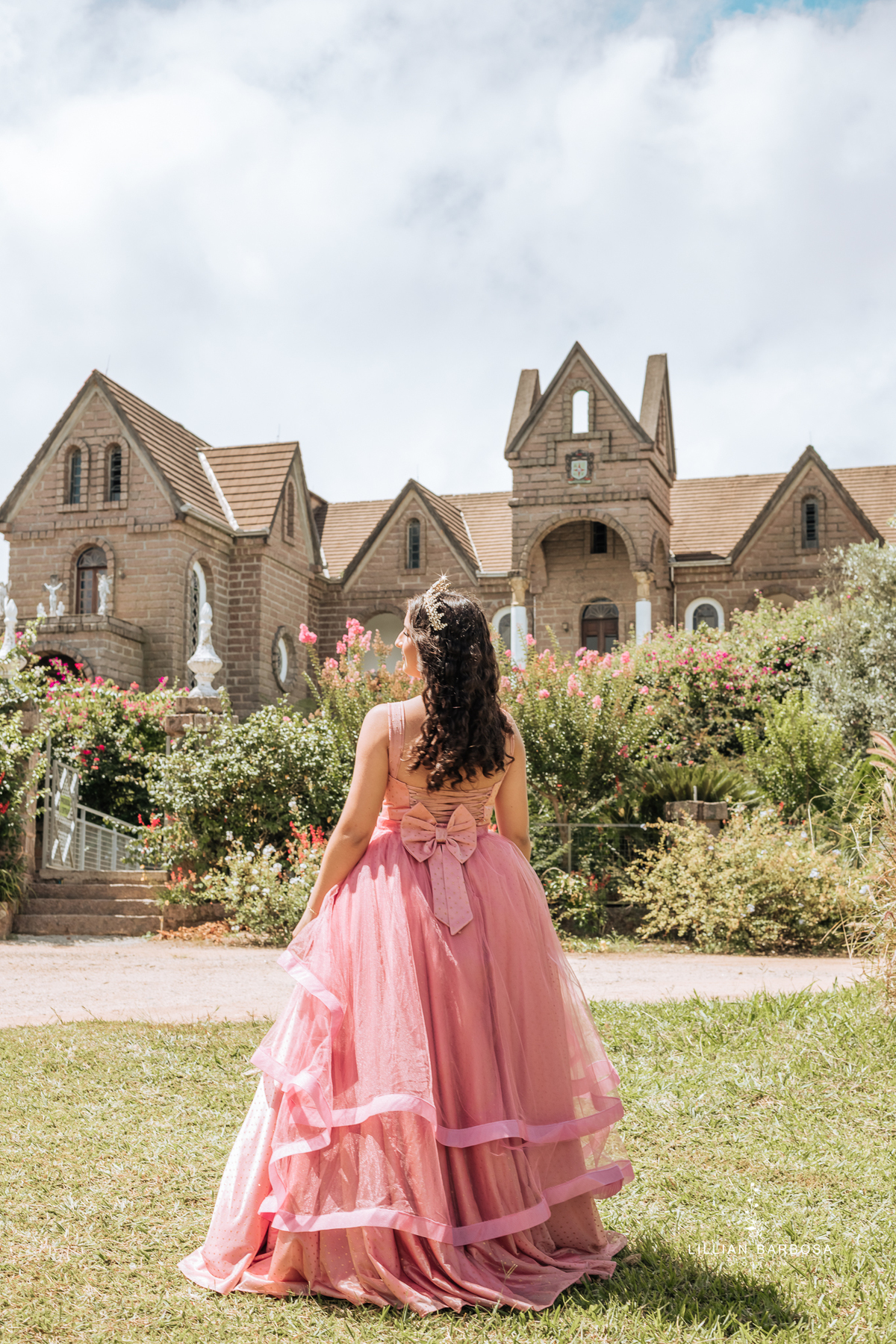 Ensaio-de-quinze-anos-ensaio-no-castelo-belvedere-saneio-treze-de-maio-santa-catarina-lillian-barbosa-fotografa-de-lauro-muller-