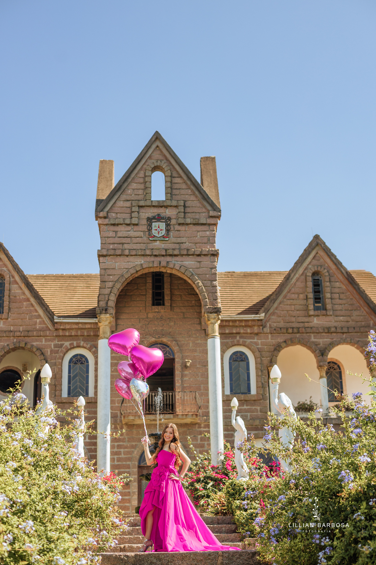 Ensaio-de-quinze-anos-ensaio-no-castelo-belvedere-saneio-treze-de-maio-santa-catarina-lillian-barbosa-fotografa-de-lauro-muller- 