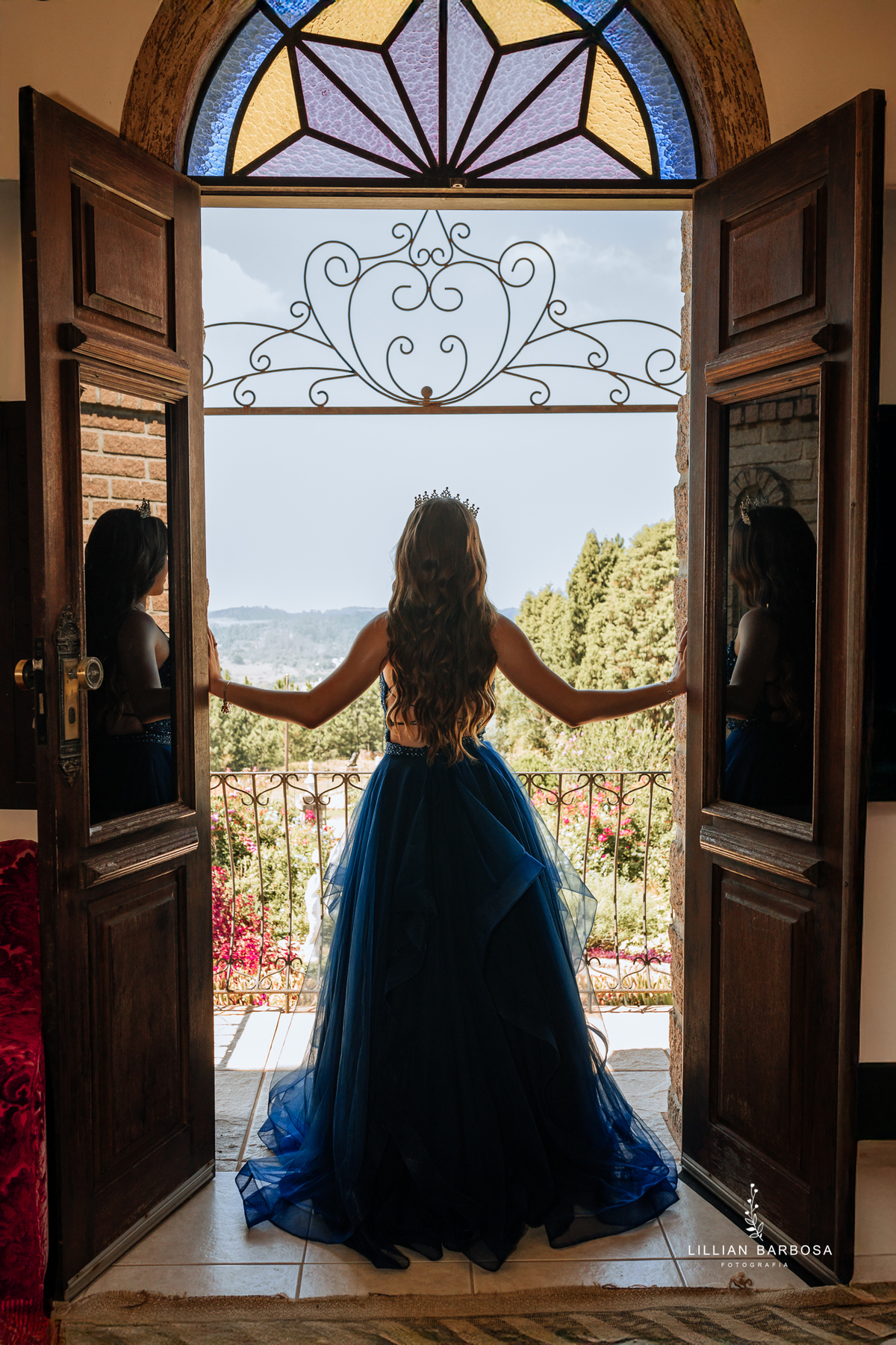 Ensaio-de-quinze-anos-ensaio-no-castelo-belvedere-saneio-treze-de-maio-santa-catarina-lillian-barbosa-fotografa-de-lauro-muller- 