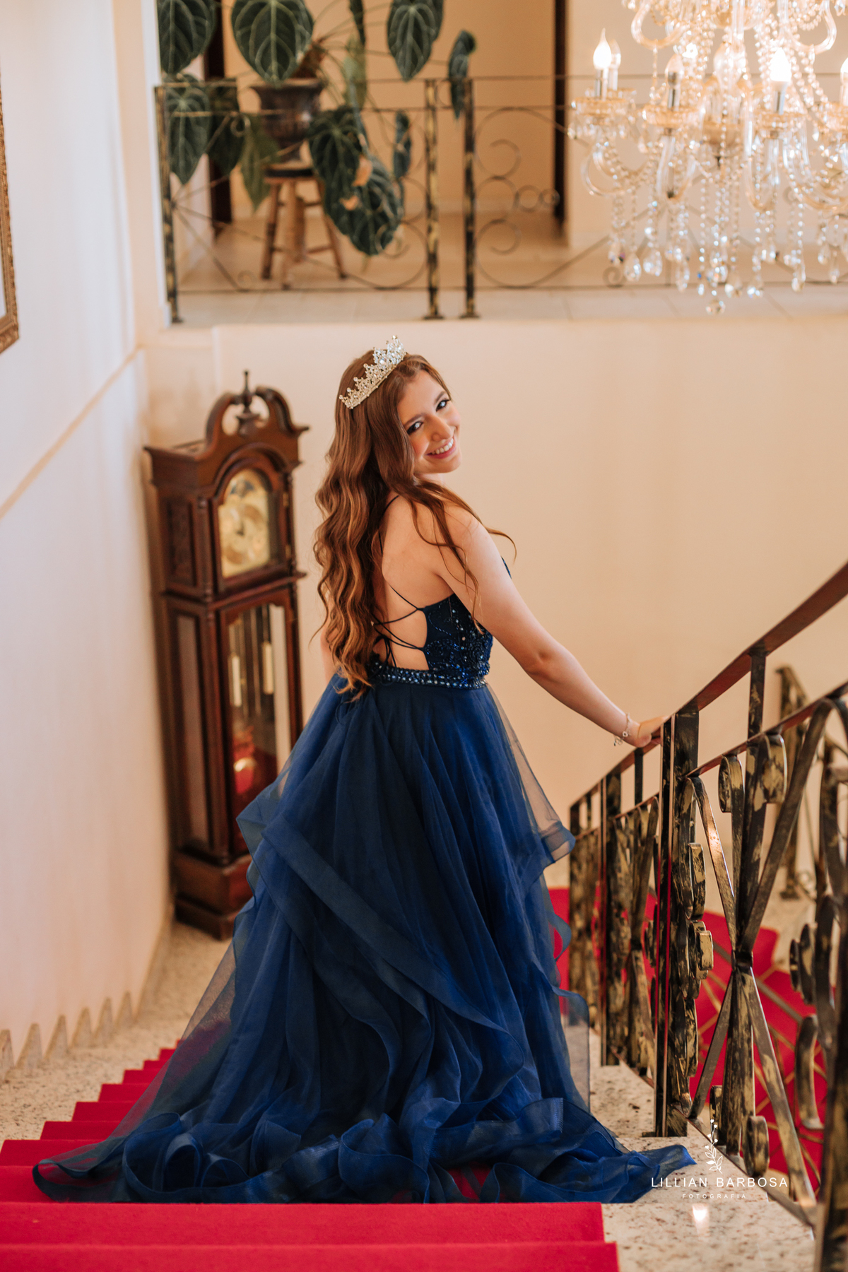 Ensaio-de-quinze-anos-ensaio-no-castelo-belvedere-saneio-treze-de-maio-santa-catarina-lillian-barbosa-fotografa-de-lauro-muller- 
