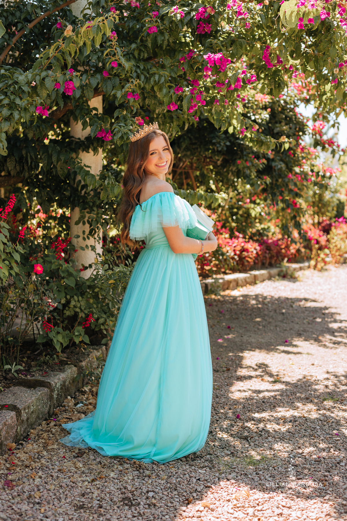 Ensaio-de-quinze-anos-ensaio-no-castelo-belvedere-saneio-treze-de-maio-santa-catarina-lillian-barbosa-fotografa-de-lauro-muller- 