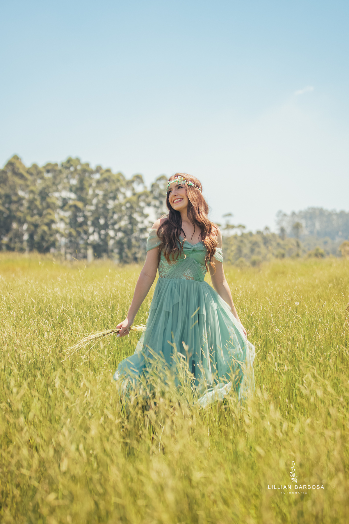 Ensaio-de-quinze-anos-ensaio-no-castelo-belvedere-saneio-treze-de-maio-santa-catarina-lillian-barbosa-fotografa-de-lauro-muller- 