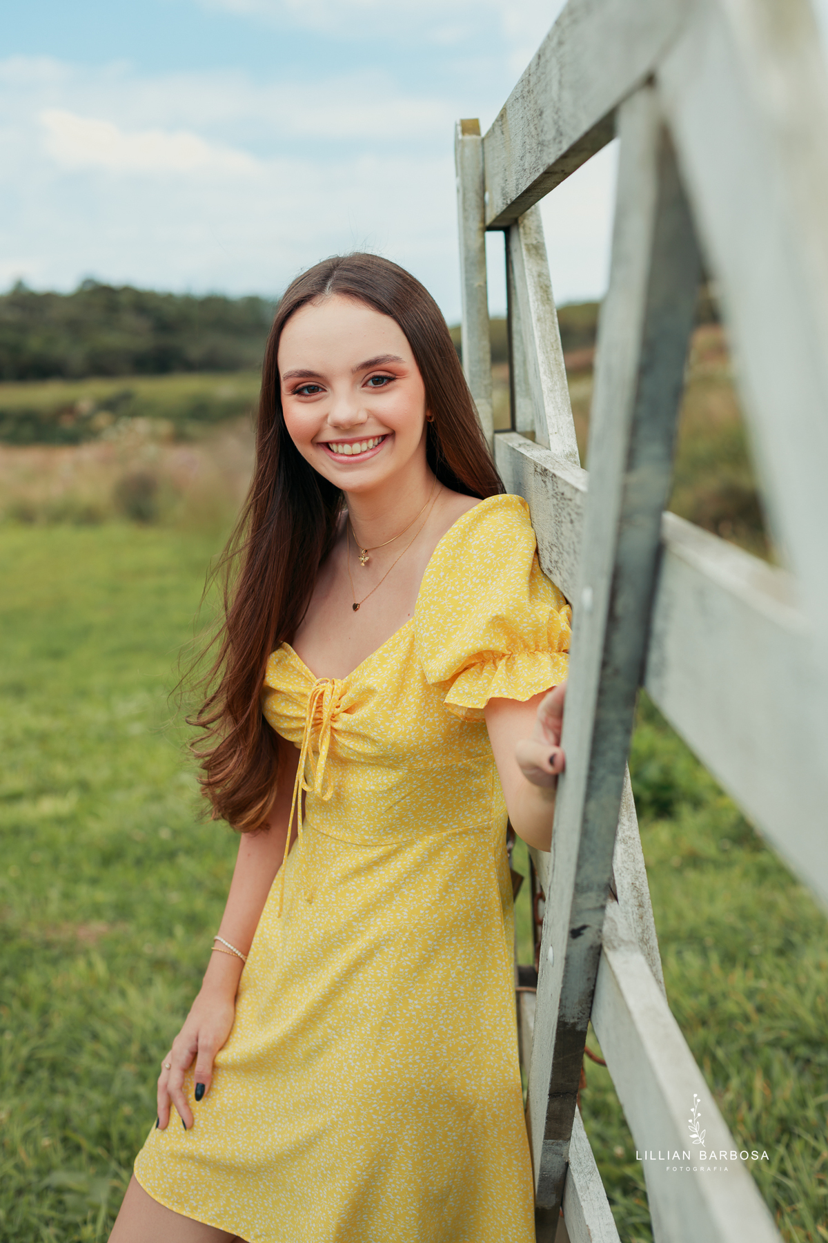 Ensaio-de-quinze-anos-ensaio-no-castelo-belvedere-saneio-treze-de-maio-santa-catarina-lillian-barbosa-fotografa-de-lauro-muller-