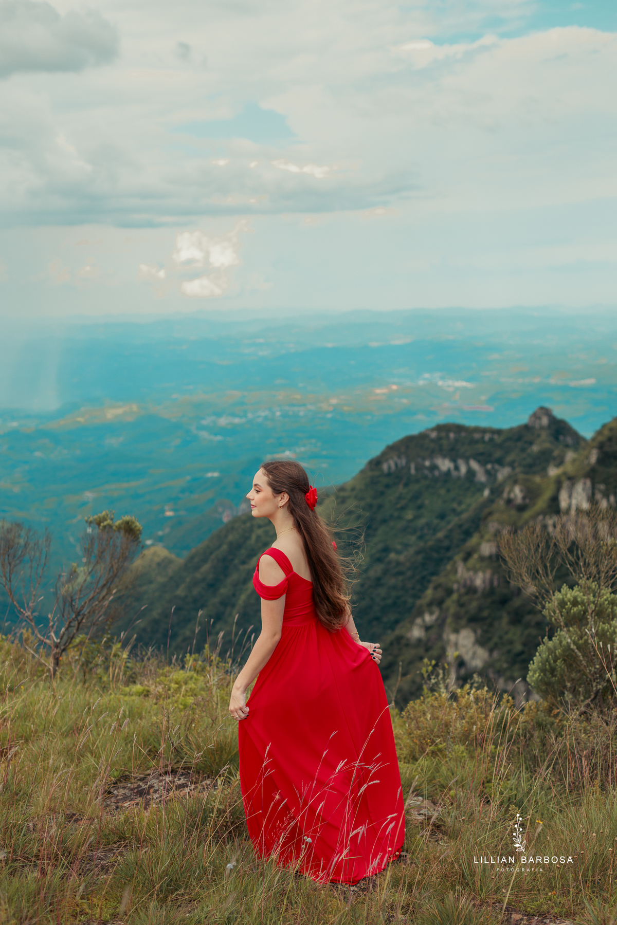 Ensaio-de-quinze-anos-ensaio-no-castelo-belvedere-saneio-treze-de-maio-santa-catarina-lillian-barbosa-fotografa-de-lauro-muller-