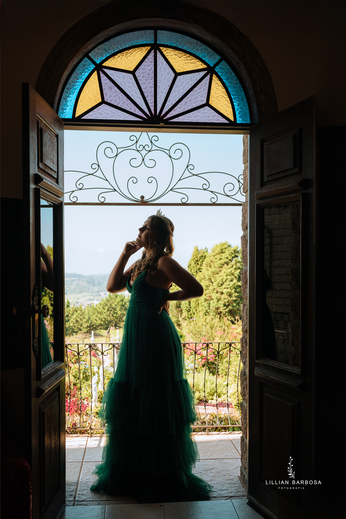 Ensaio-de-quinze-anos-ensaio-no-castelo-belvedere-saneio-treze-de-maio-santa-catarina-lillian-barbosa-fotografa-de-lauro-muller-