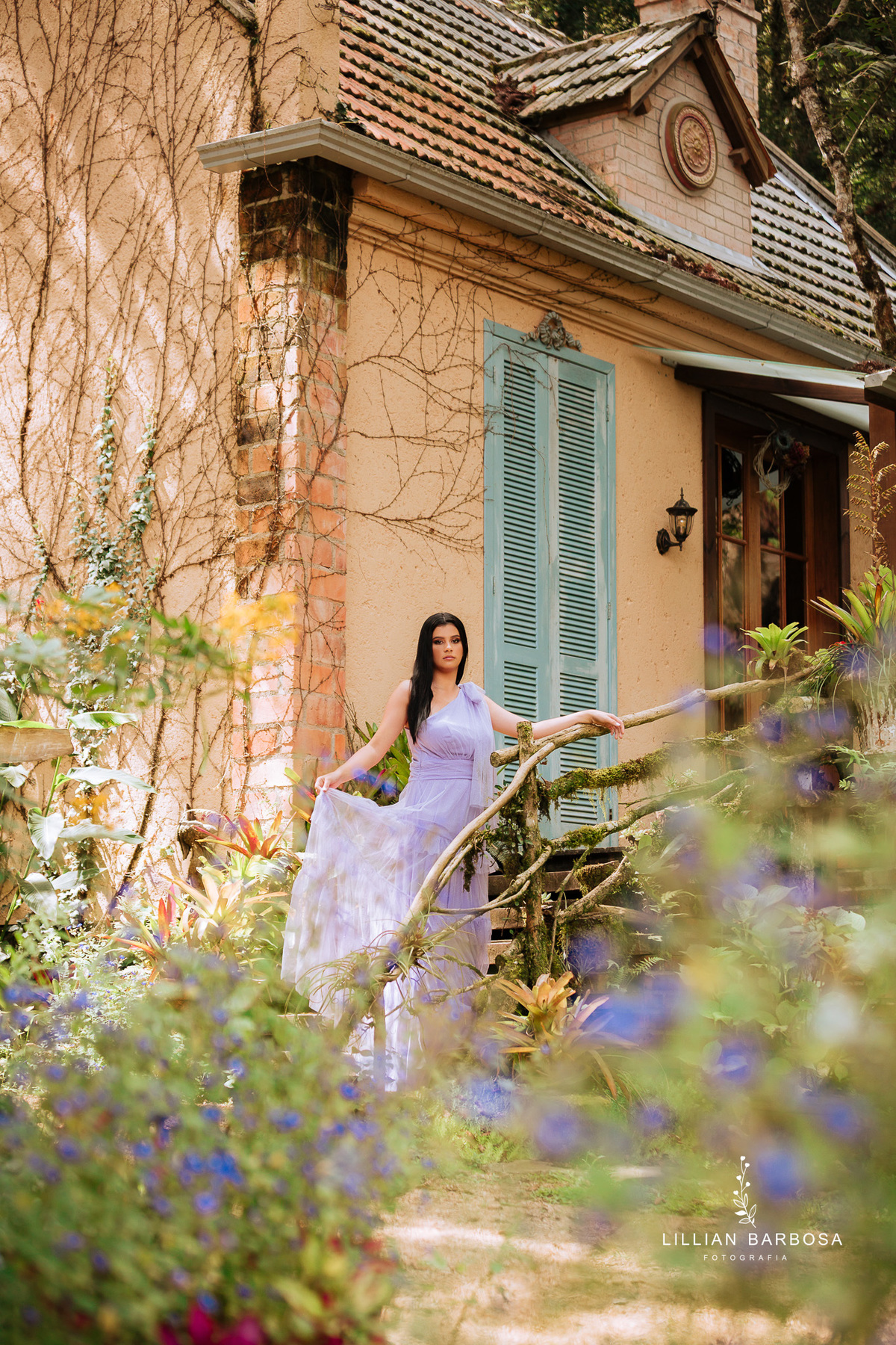 ensaio-de-quinze-anos-no-jardim-secreto-urubici-ensaio-de-quize-anos-o-ar-livre-ensaio-em-urubici-fotografa-de-urubici-fotografa-de-j-lauro muller