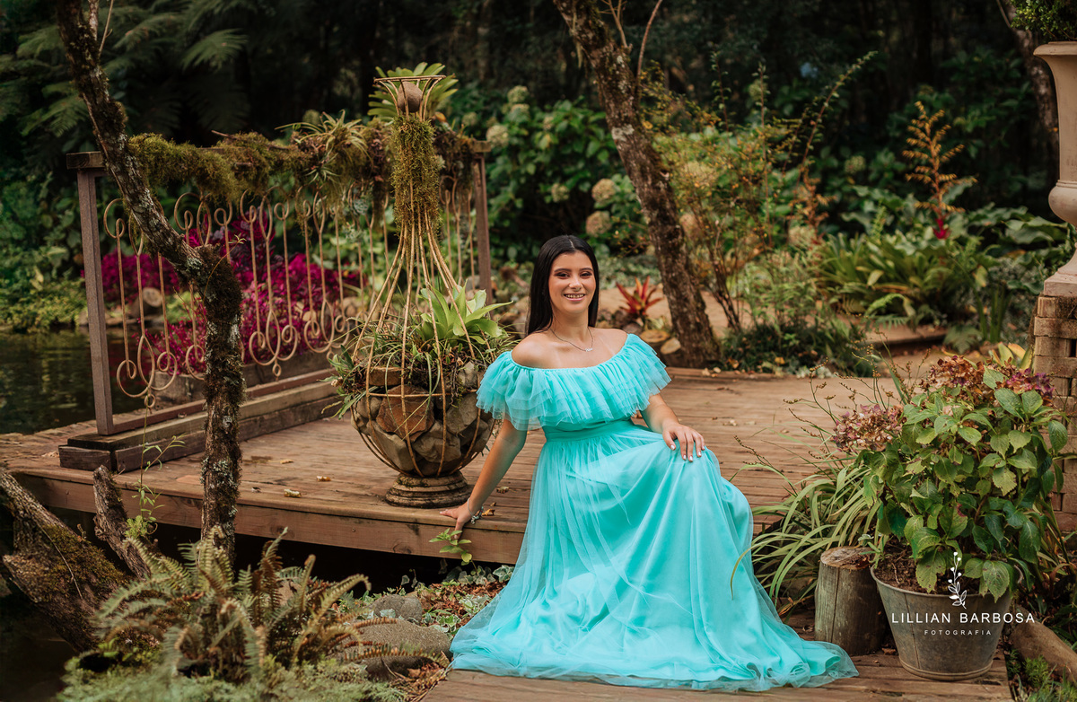 ensaio-de-quinze-anos-no-jardim-secreto-urubici-ensaio-de-quize-anos-o-ar-livre-ensaio-em-urubici-fotografa-de-urubici-fotografa-de-j-lauro muller