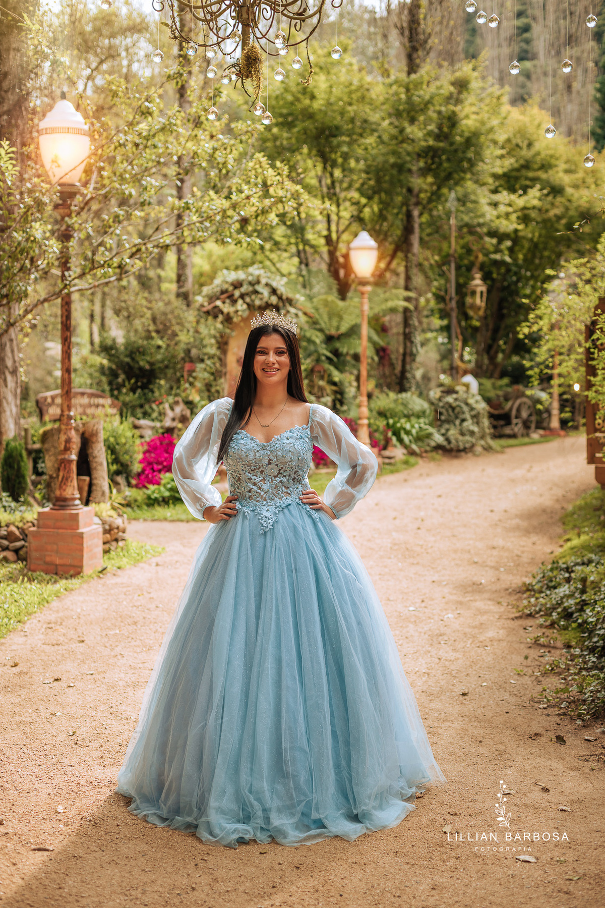 ensaio-de-quinze-anos-no-jardim-secreto-urubici-ensaio-de-quize-anos-o-ar-livre-ensaio-em-urubici-fotografa-de-urubici-fotografa-de-j-lauro muller