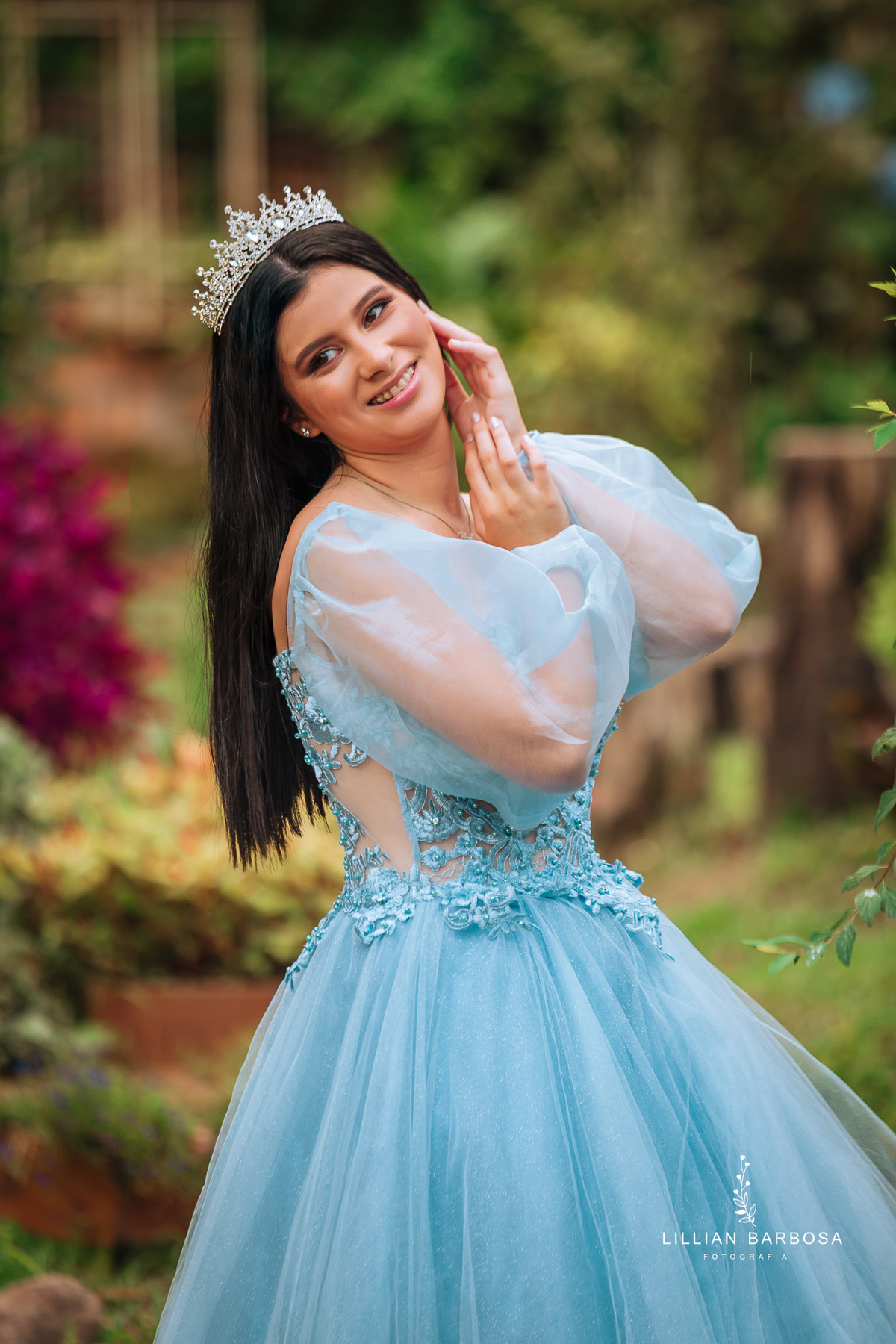 ensaio-de-quinze-anos-no-jardim-secreto-urubici-ensaio-de-quize-anos-o-ar-livre-ensaio-em-urubici-fotografa-de-urubici-fotografa-de-j-lauro muller