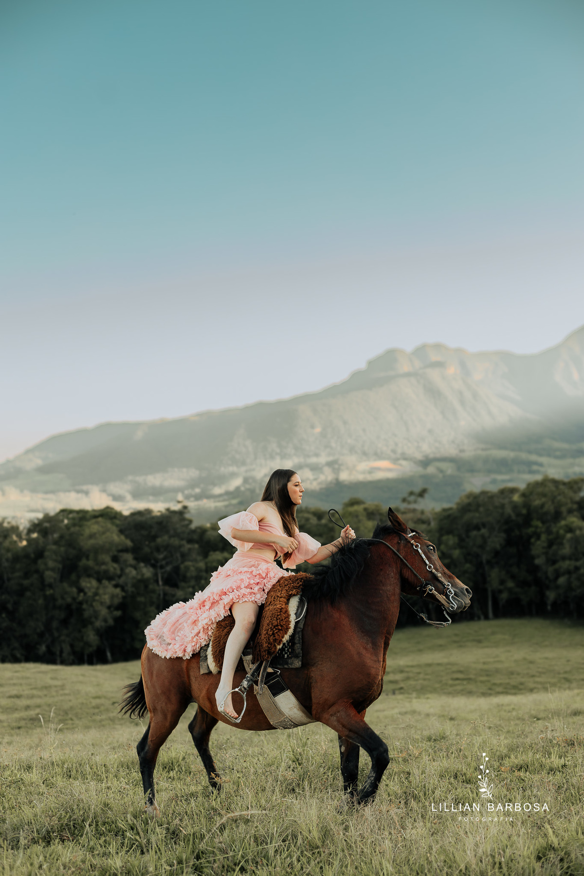 ensaio-de-quinze-anos-no-rio-hipolito-ensaio-em-orleans-fotografa-de-orleans-fotografa-de-j-lauro mulle