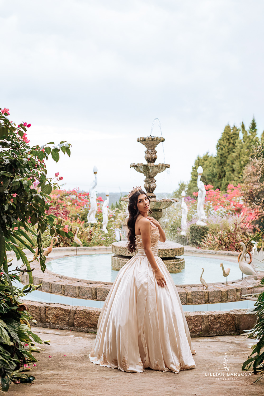 Ensaio-15-anos-no-castelo-belvedere-fotografa-lillian-barbosa