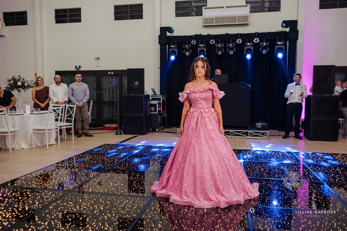 festa-de-15-anos-lillian-barbosa