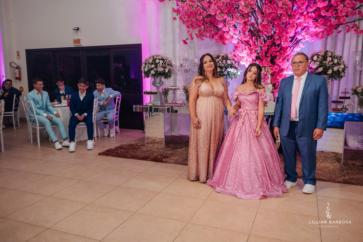festa-de-15-anos-lillian-barbosa