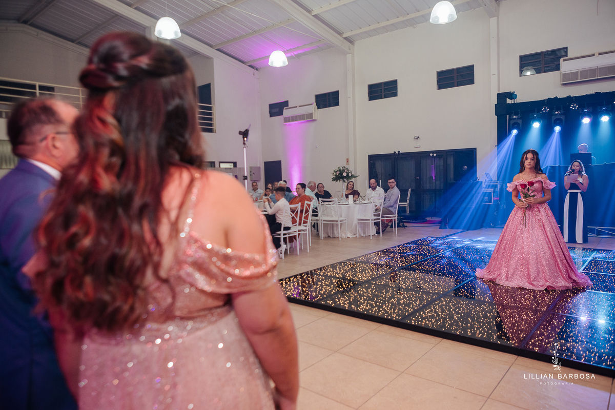 festa-de-15-anos-lillian-barbosa