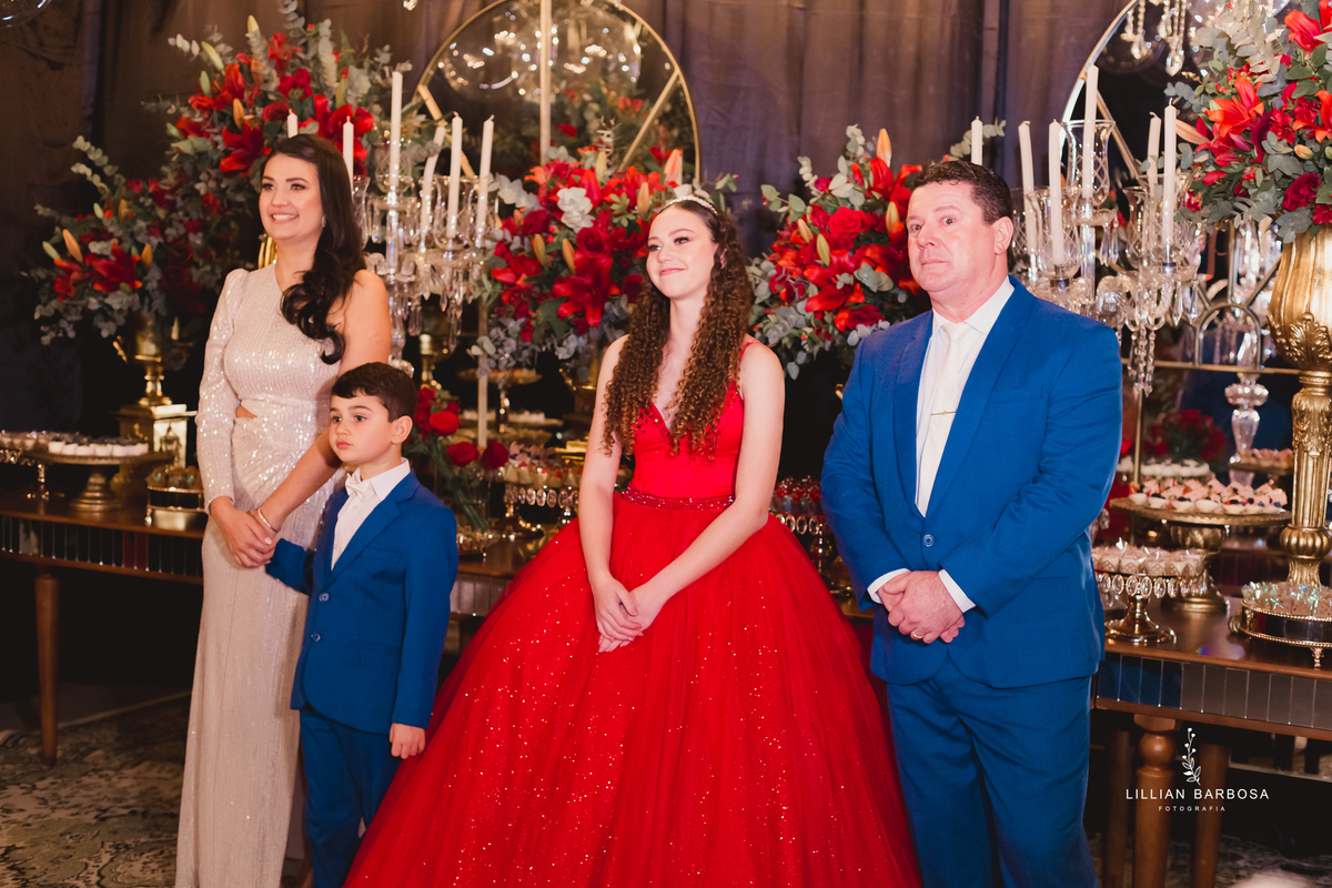 festa-de-15-anos-lillian-barbosa