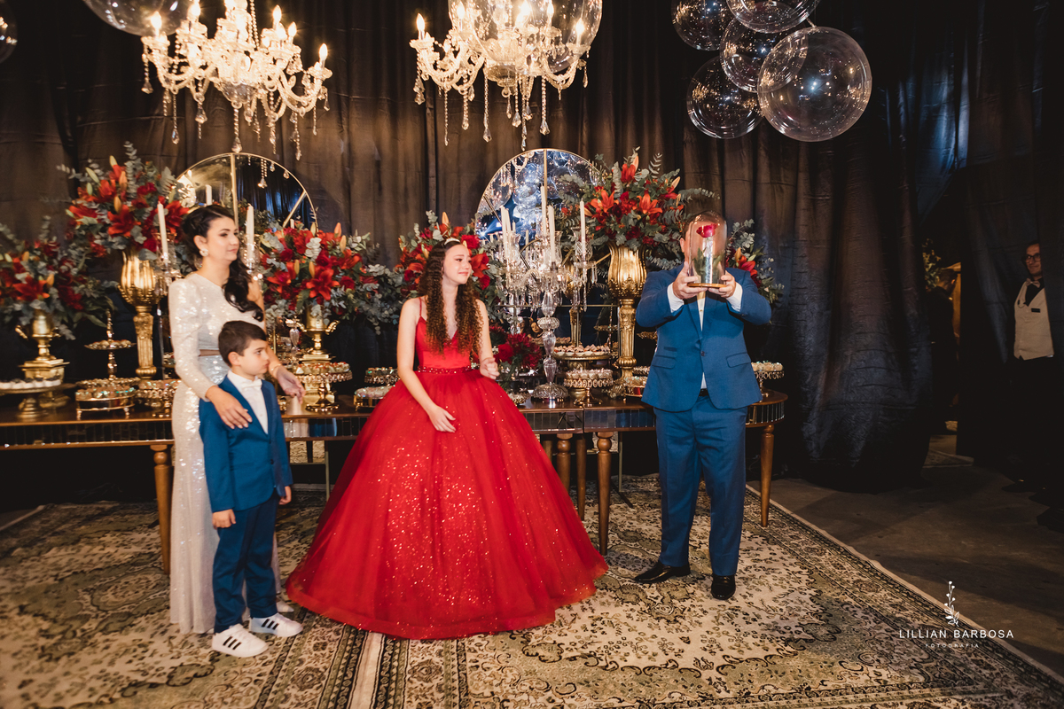 festa-de-15-anos-lillian-barbosa