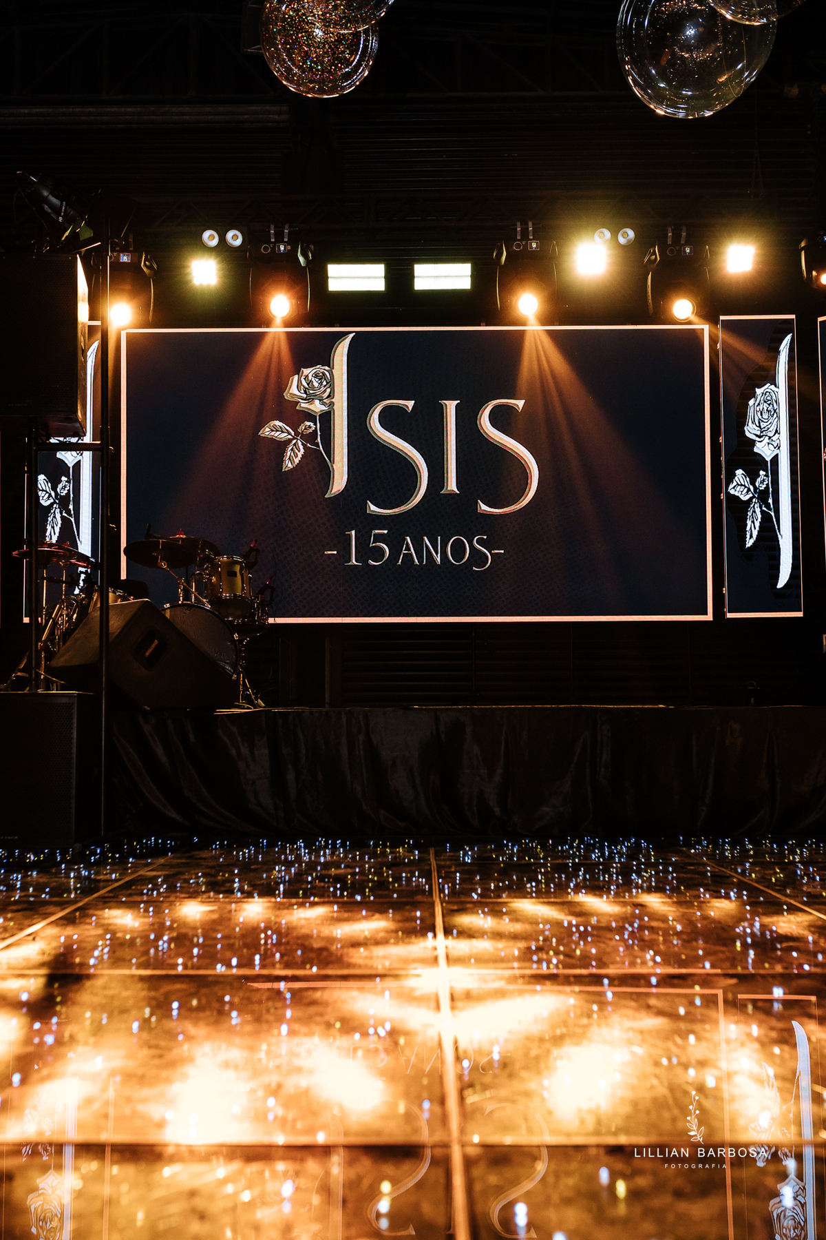 festa-de-15-anos-lillian-barbosa