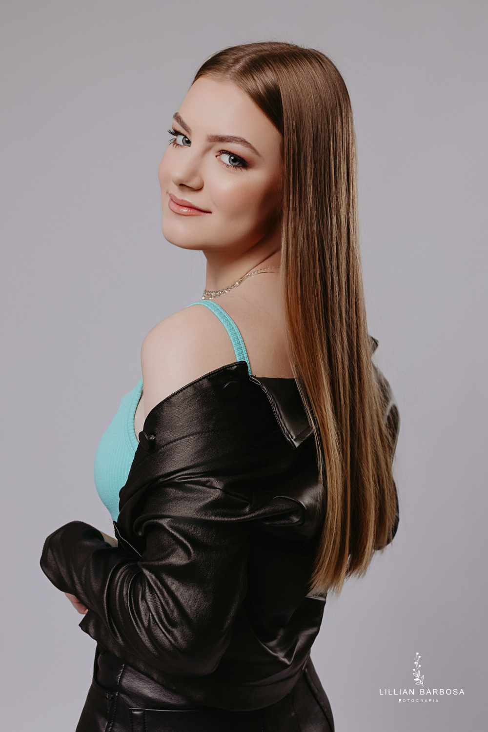 ensaio-de-18-anos-no estudio-lillian-barbosa