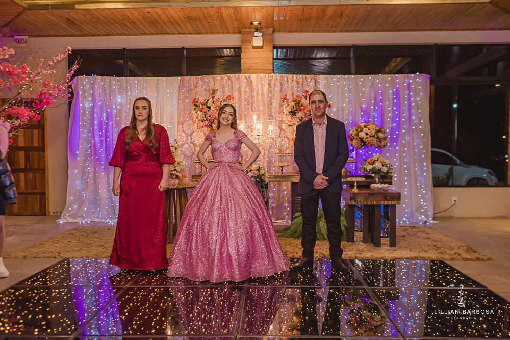festa-de-15-anos-lillian-barbosa