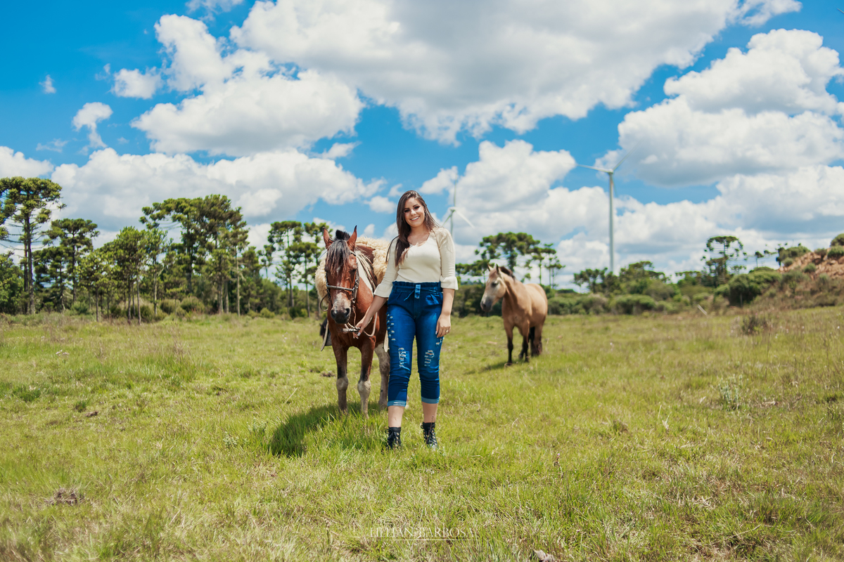 ensaio externo de quinze anos serra do rio do rastro com cavalo