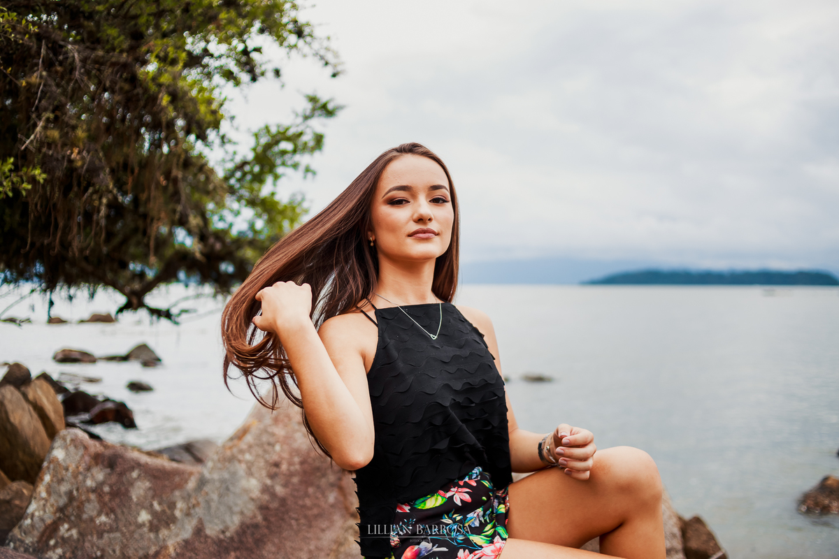 ensaio externo de 15 anos na ilha de florianopolis fifteens da lillian barbosa fotografia praia
