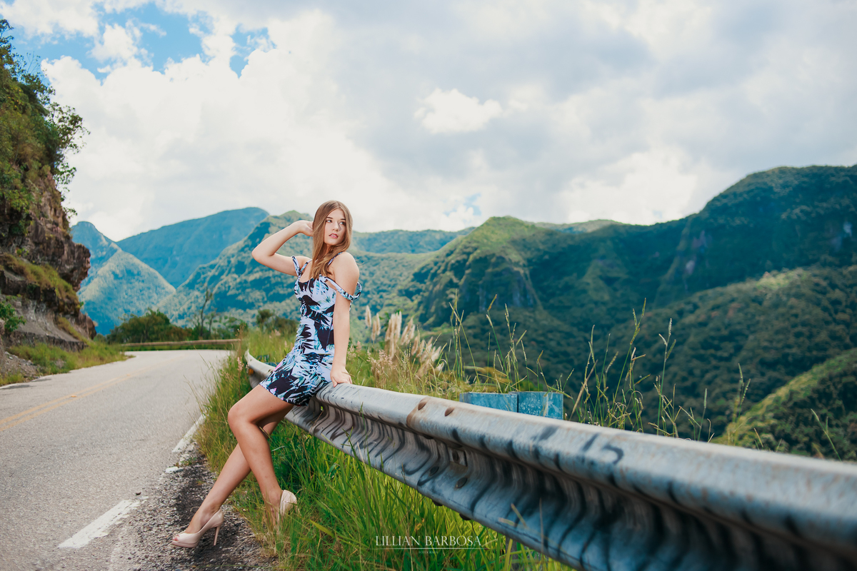 Ensaio externo de 15 anos na serra do rio do rastro