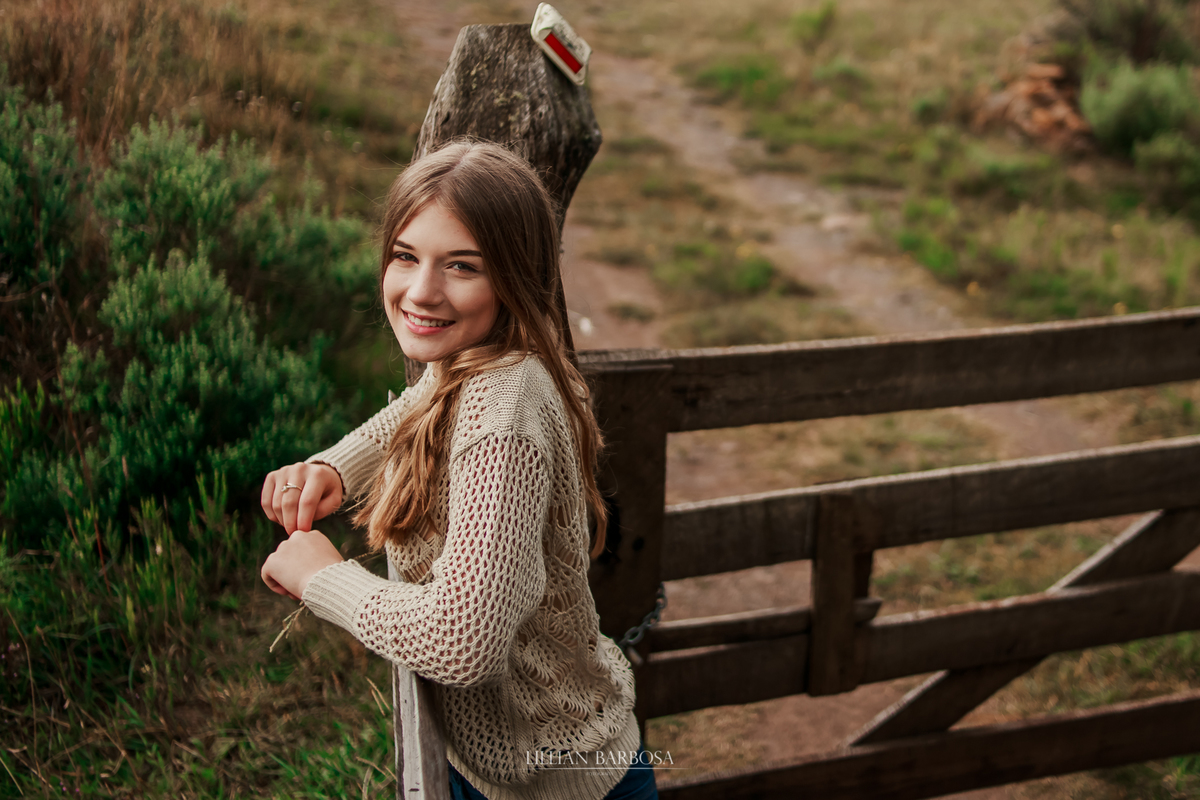 Ensaio externo de 15 anos na serra do rio do rastro 