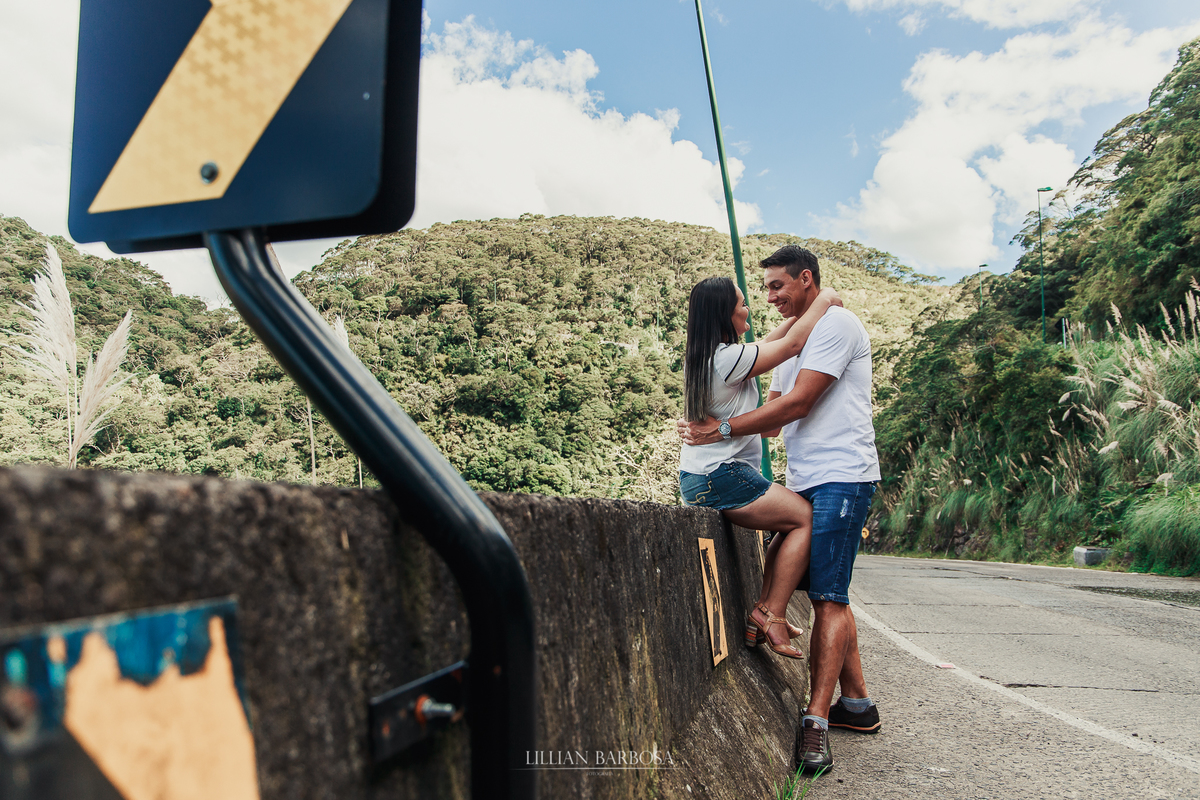ensaio de casal pre wedding na serra do rio do rastro, fotografa lillian barbosa