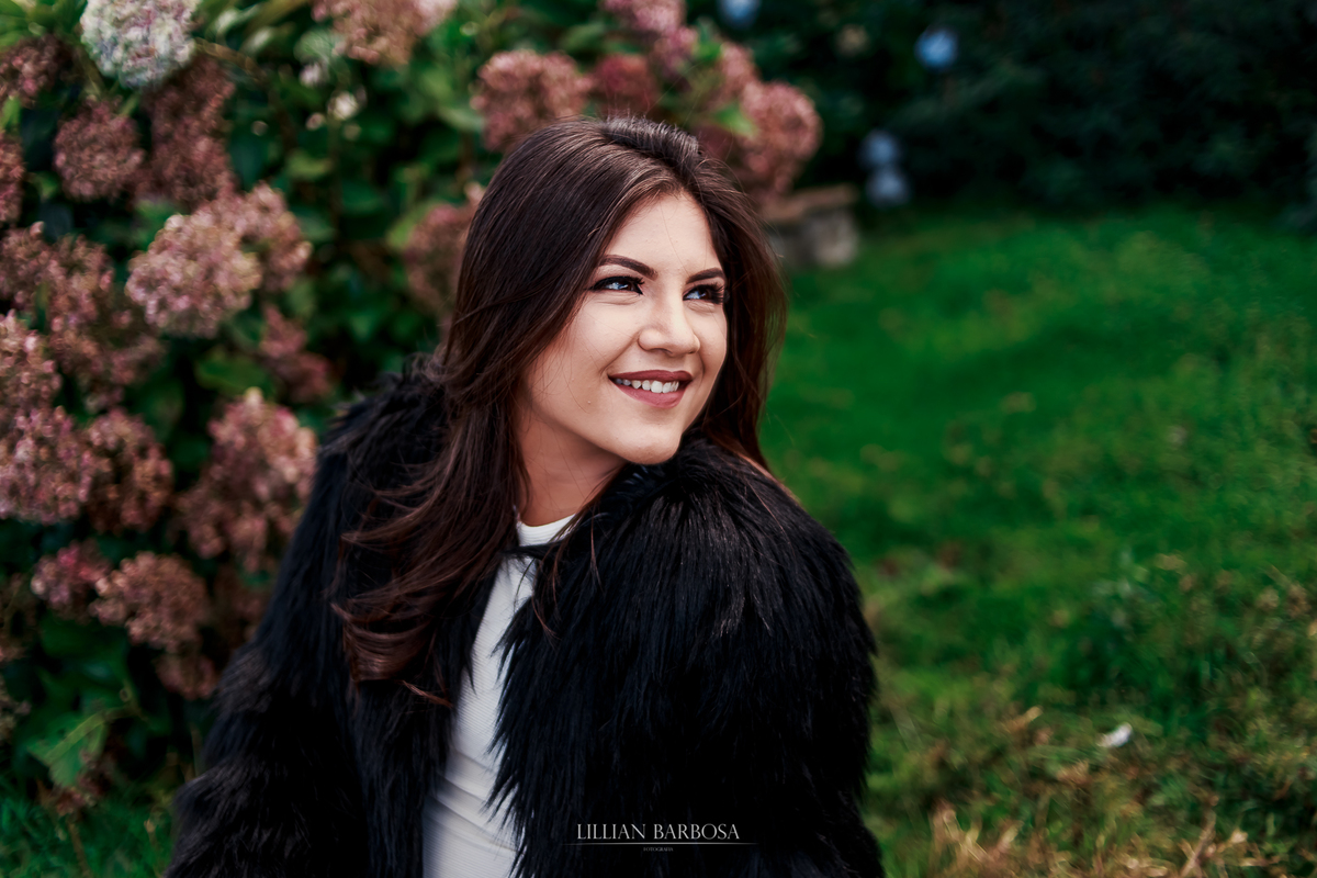 Ensaio de 15 anos externo na serra do Rio do rastro, Santa Catarina, dia de sol, balão de coração, Lillian Barbosa Fotografia.