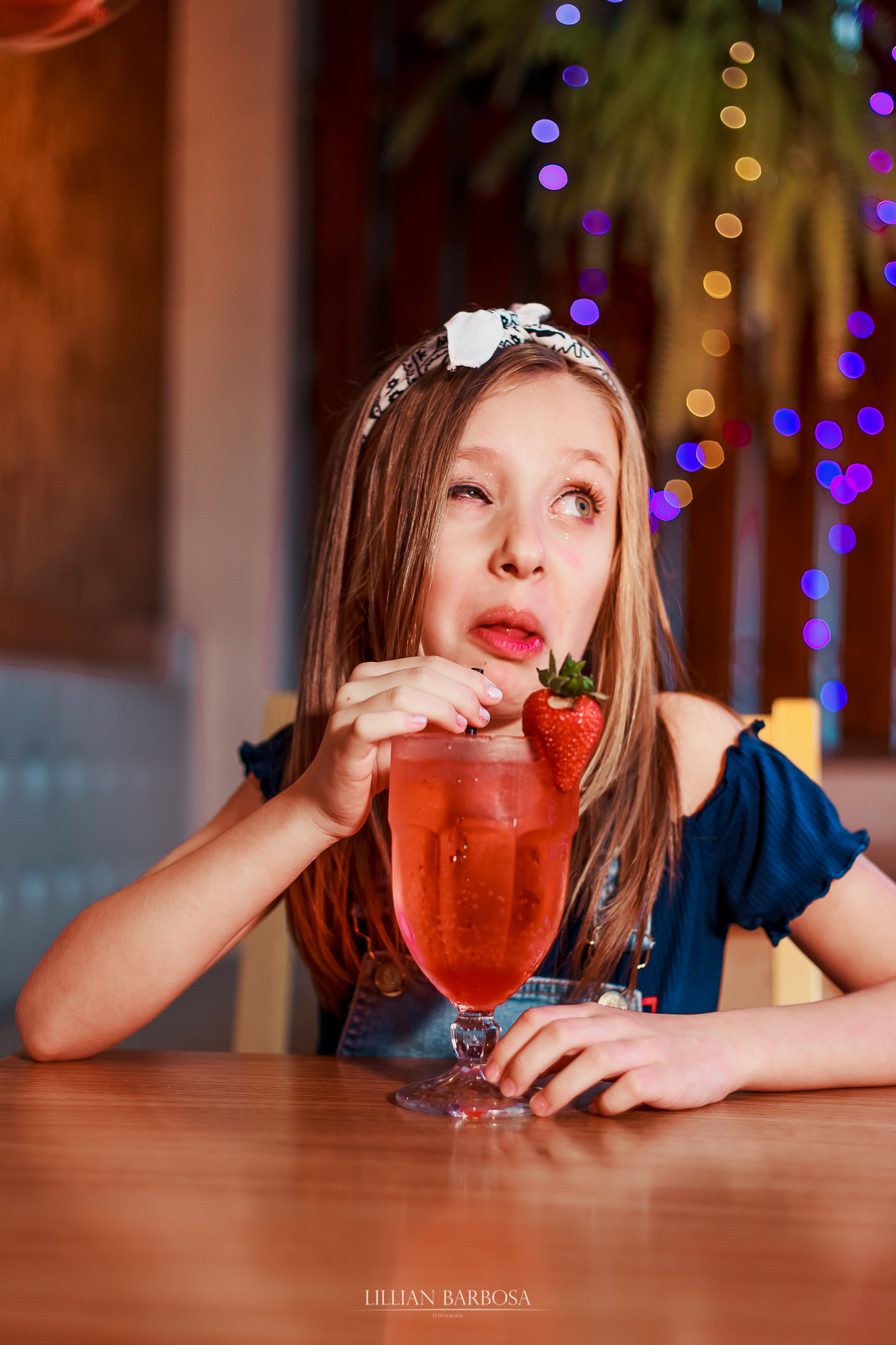 ensaio fotografico de 9 anos de menina - julia fez nove anos com book em lauro muller fotografa lillian barbosa fotos em sorveteria