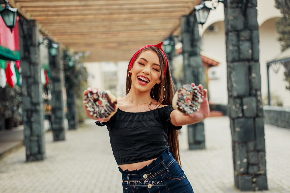 fotógrafa-lillian-barbosa-book-15-anos-com-chuva-donuts-nova-veneza-sc-1