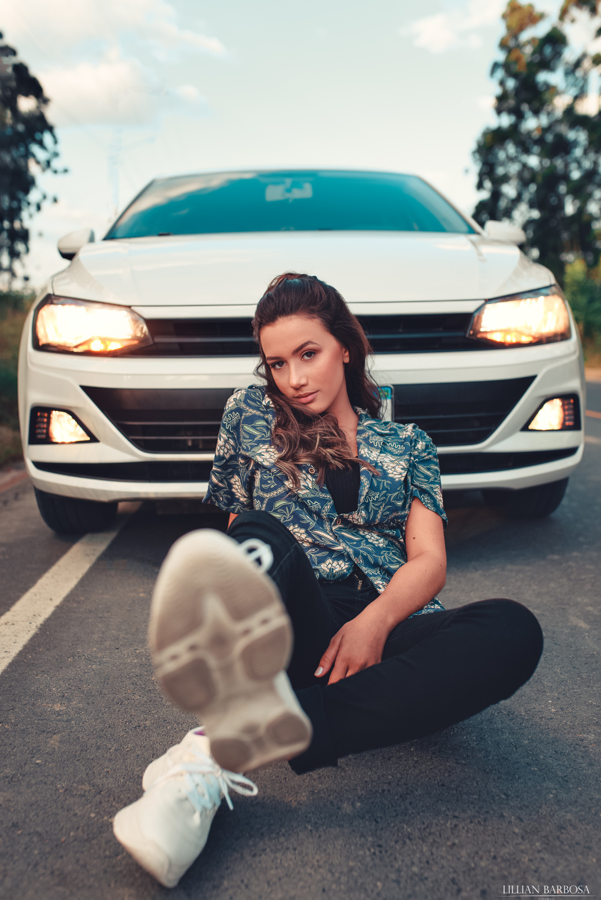 Ensaio 15 anos tumblr em Lauro Muller, na estrada, fotos no carro, fotografa de lauro muller, book de 15 anos, fotos estilosas de 15 anos, serra do rio do rastro
